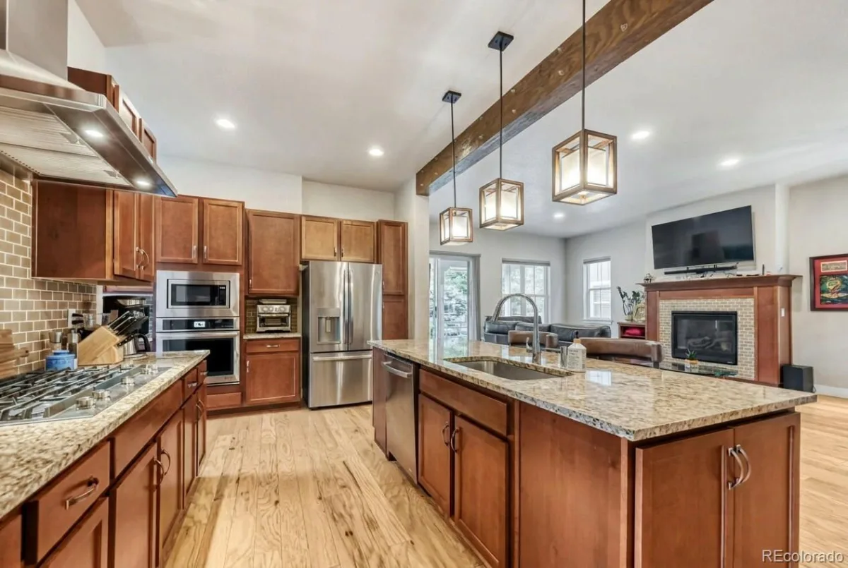 1877 W 137th Lane Broomfield CO 80023 MLS #REC5224858 06012026231433 1200 6