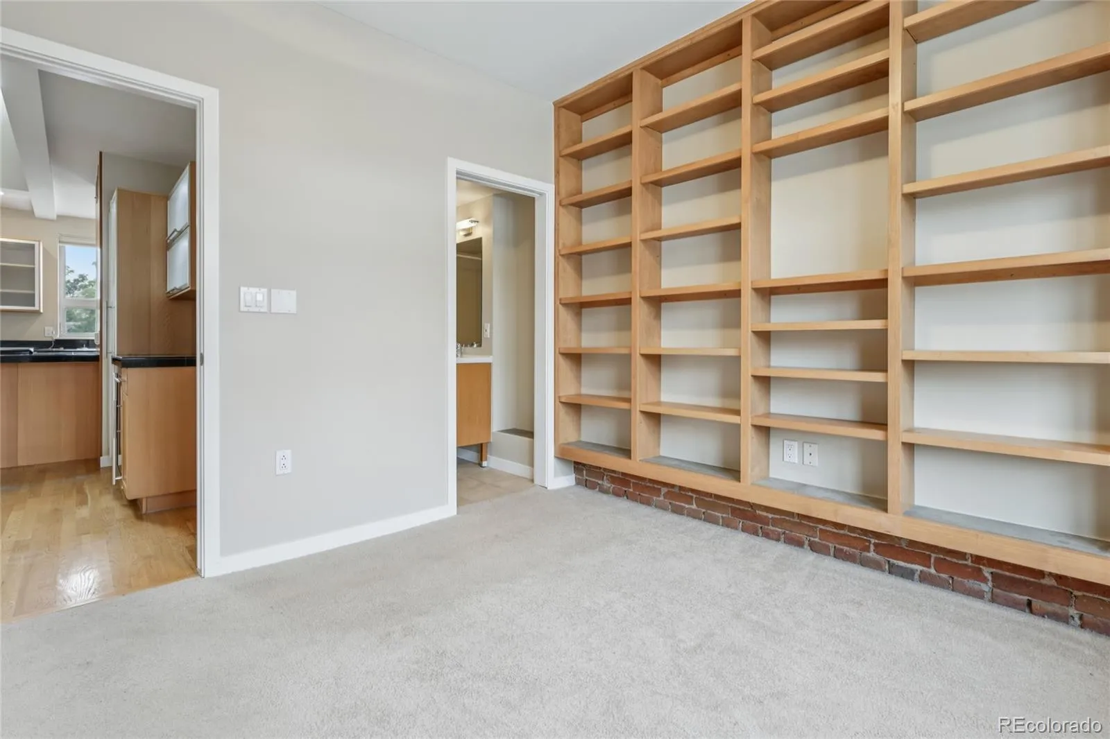 04012026152147 1600 14