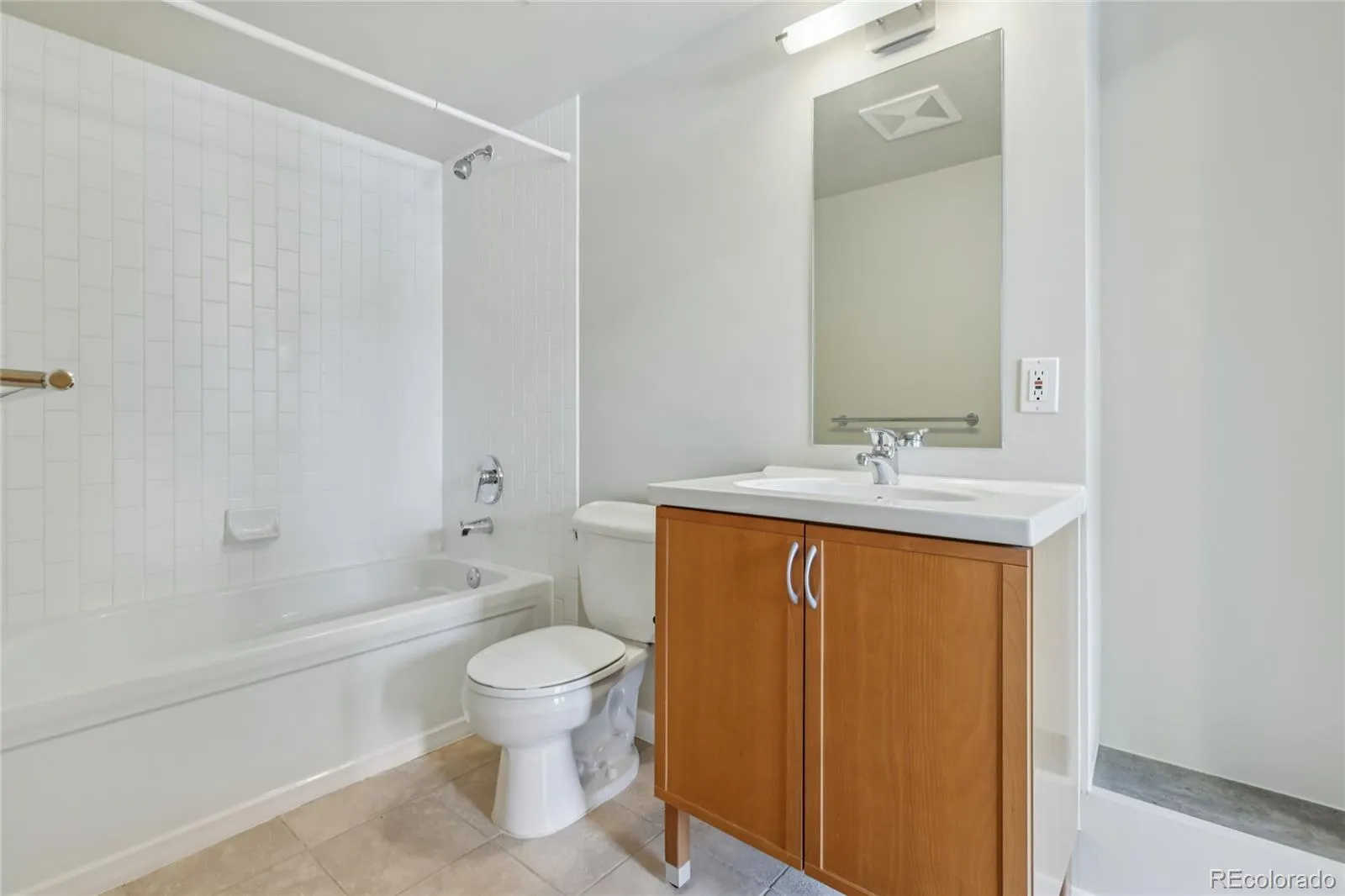 04012026152147 1600 15