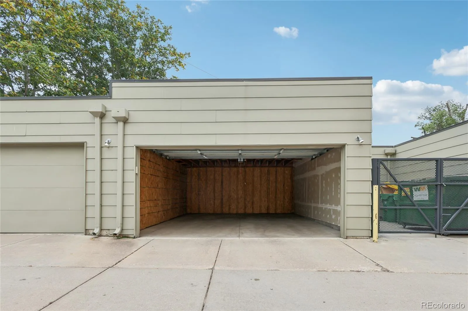 04012026152147 1600 25