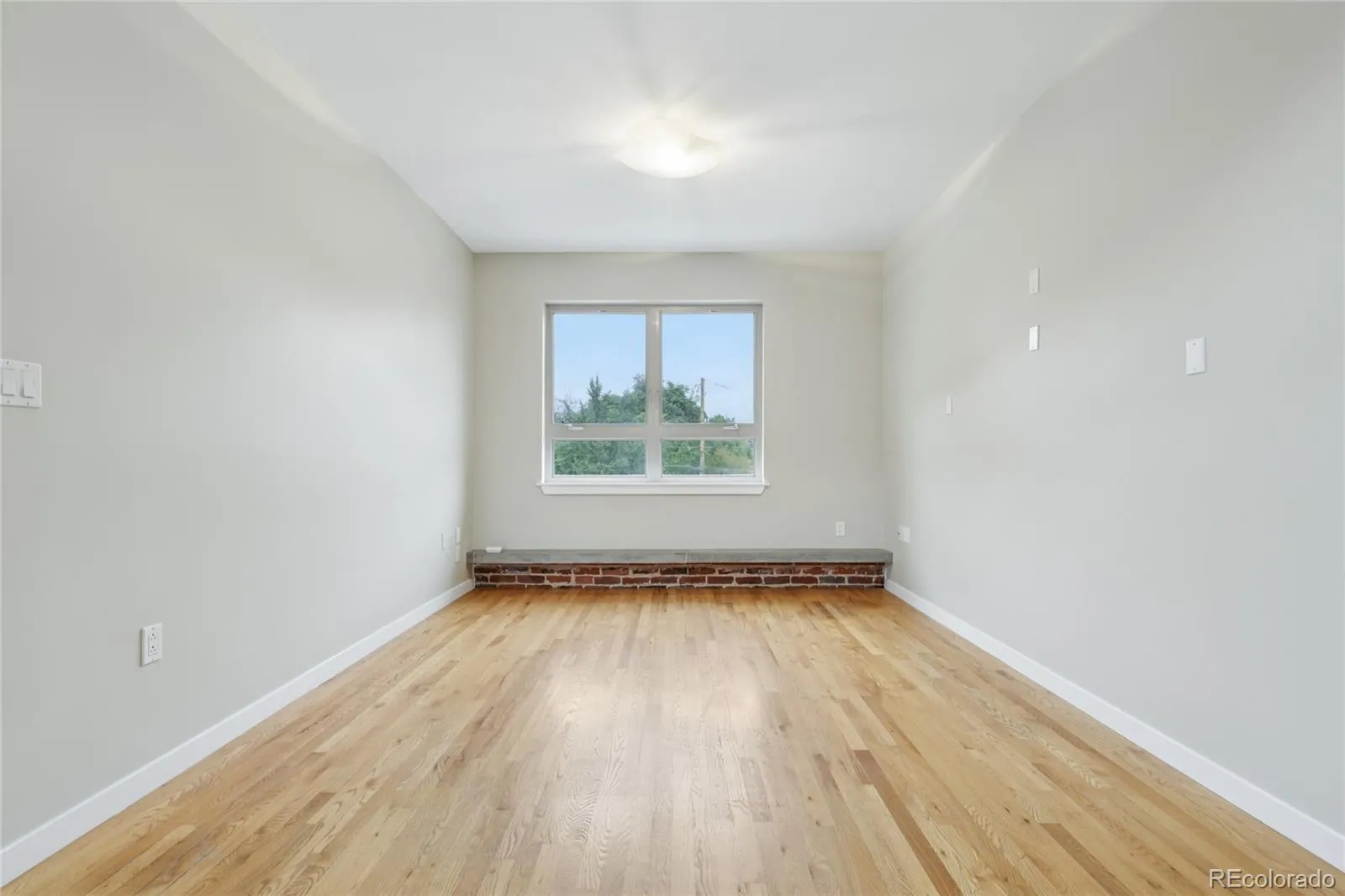 04012026152147 1600 5