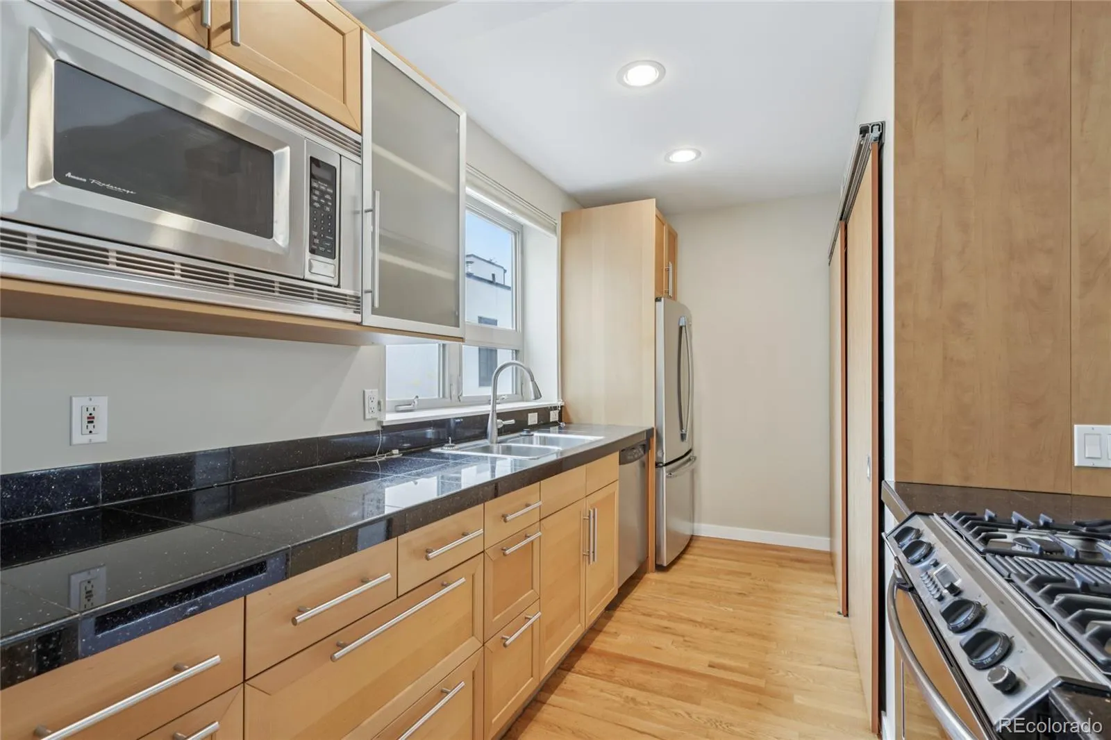 04012026152147 1600 9