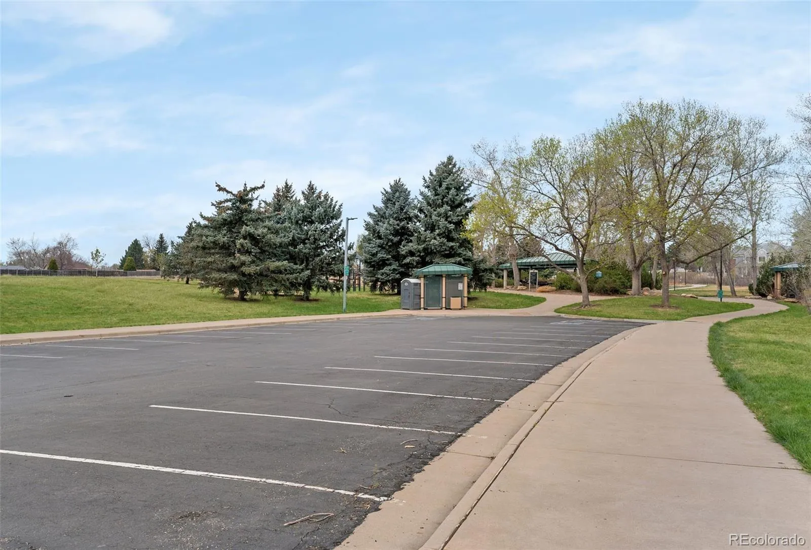 8690 Allison Street #C Arvada CO 80005 | MLS #REC5225296 04162026015422 1600 28