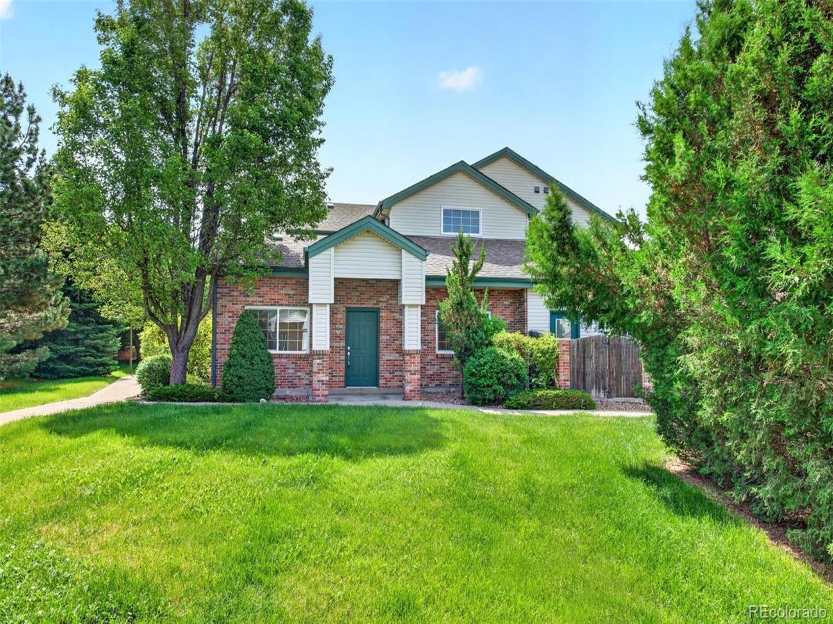 878 S Kalispell Circle #101 #3 Aurora CO 80017 | MLS #REC5225636 MLS #REC5225636 image #0