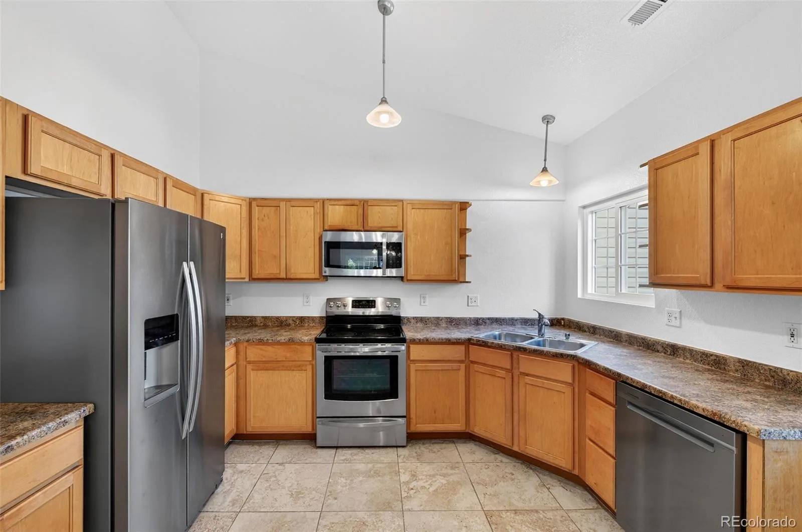 878 S Kalispell Circle #101 #3 Aurora CO 80017 | MLS #REC5225636 06142026233828 1600 10
