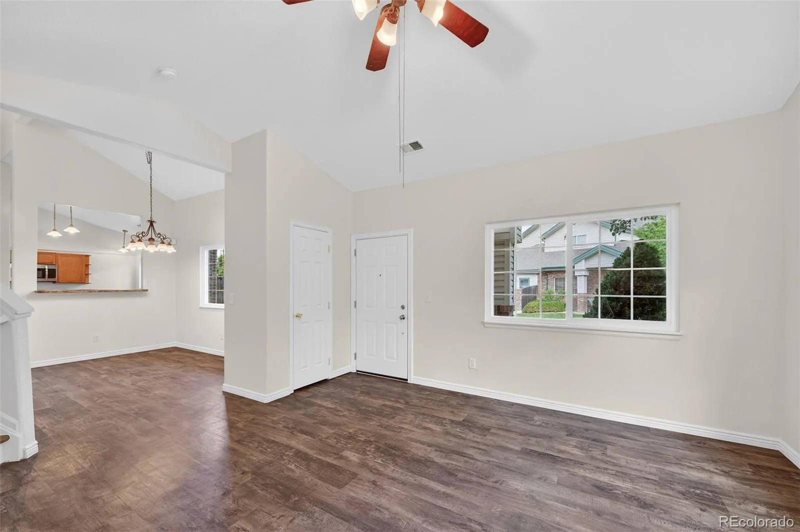 878 S Kalispell Circle #101 #3 Aurora CO 80017 | MLS #REC5225636 06142026233828 1600 3