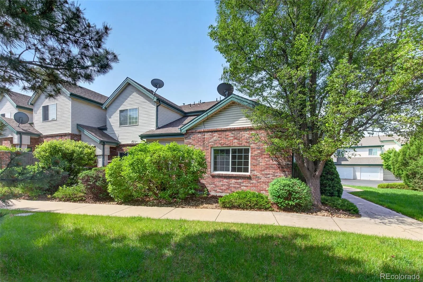 878 S Kalispell Circle #101 #3 Aurora CO 80017 | MLS #REC5225636 06142026233828 1600 39