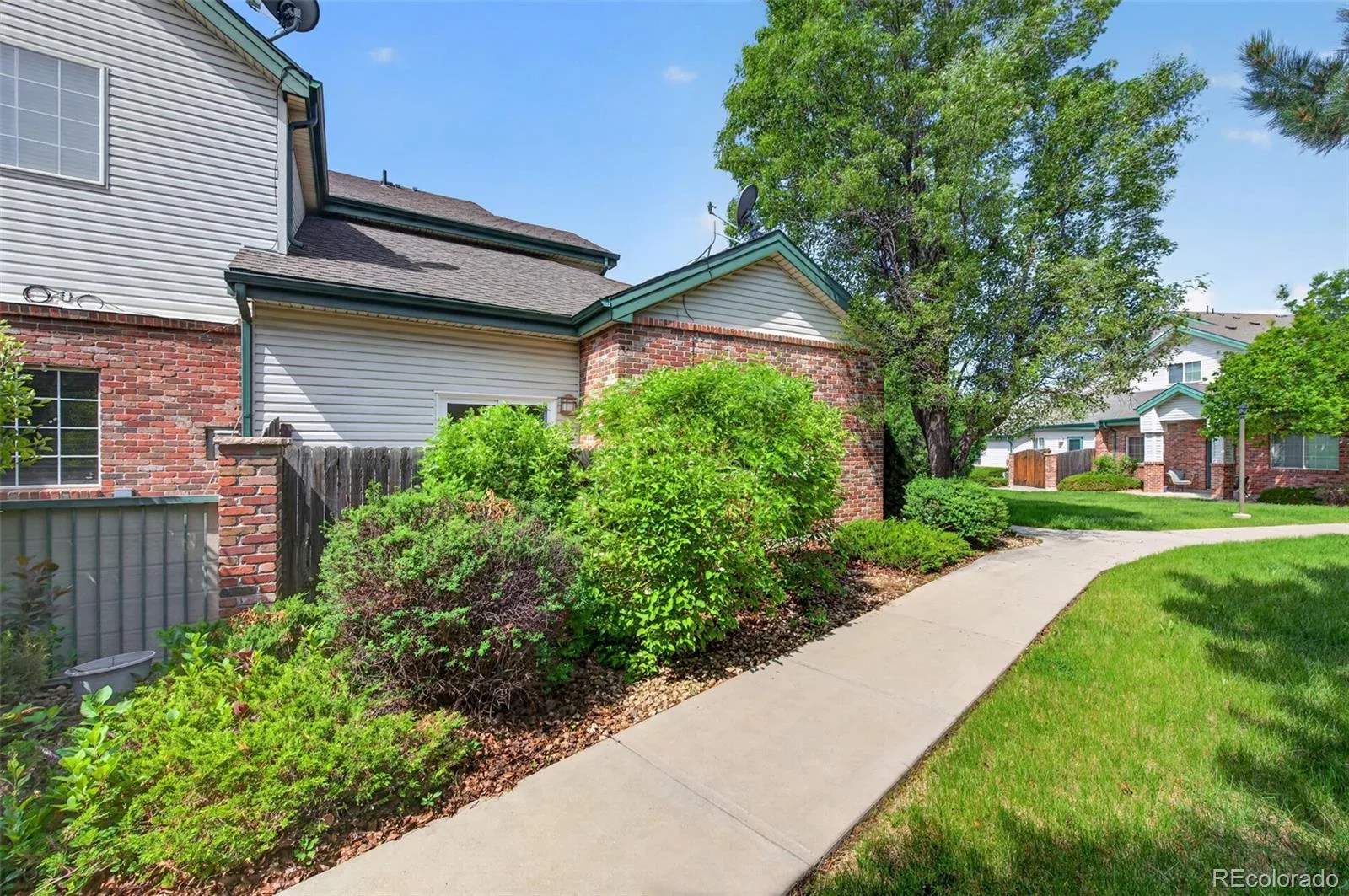 878 S Kalispell Circle #101 #3 Aurora CO 80017 | MLS #REC5225636 06142026233828 1600 40