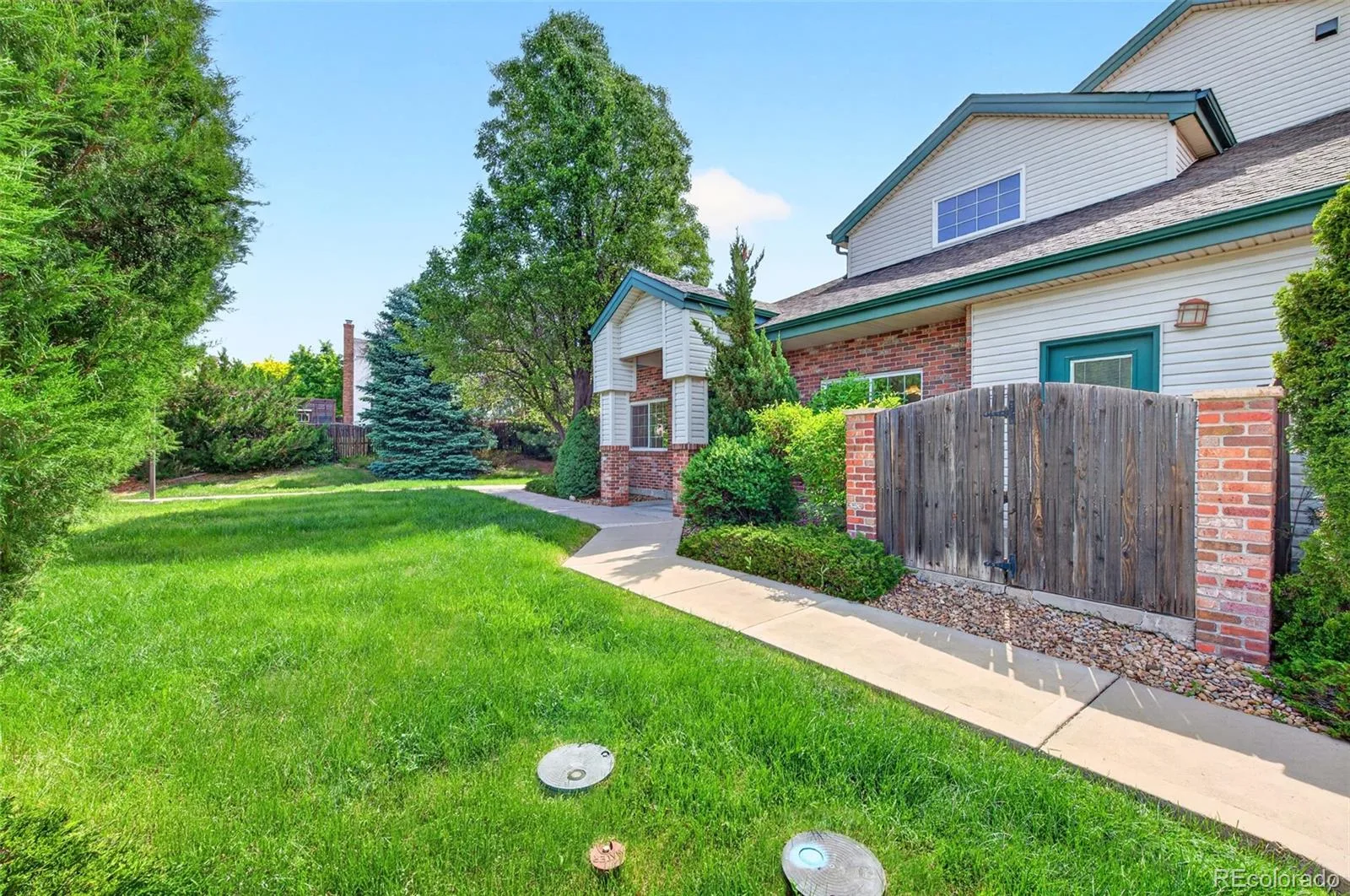 878 S Kalispell Circle #101 #3 Aurora CO 80017 | MLS #REC5225636 06142026233828 1600 41
