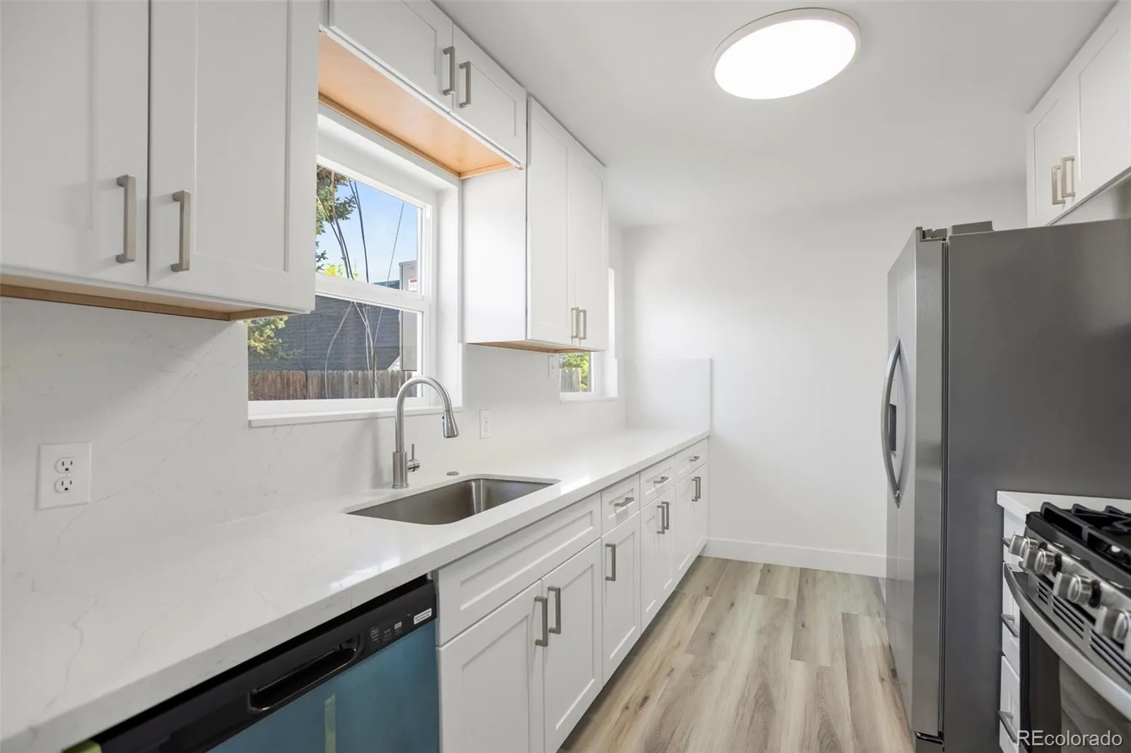 3421 W Dakota Avenue Denver CO 80219 MLS #REC5227082 04172026011108 1600 2