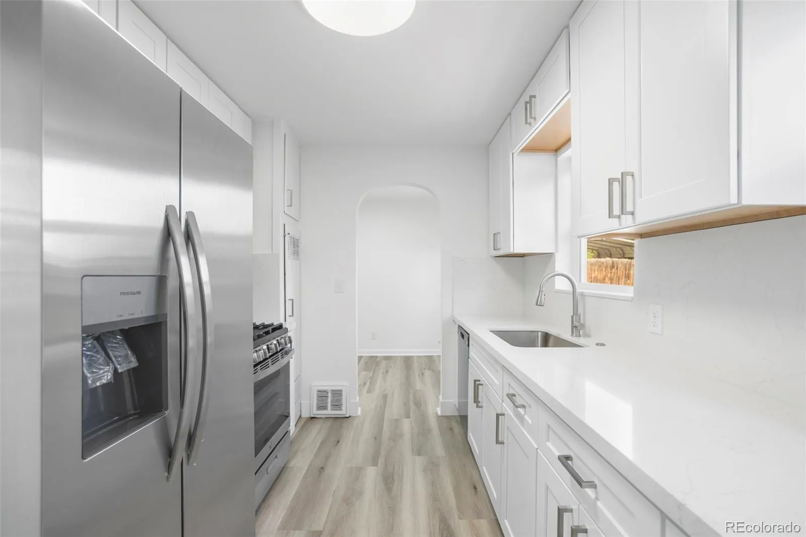 3421 W Dakota Avenue Denver CO 80219 MLS #REC5227082 04172026011108 1600 4