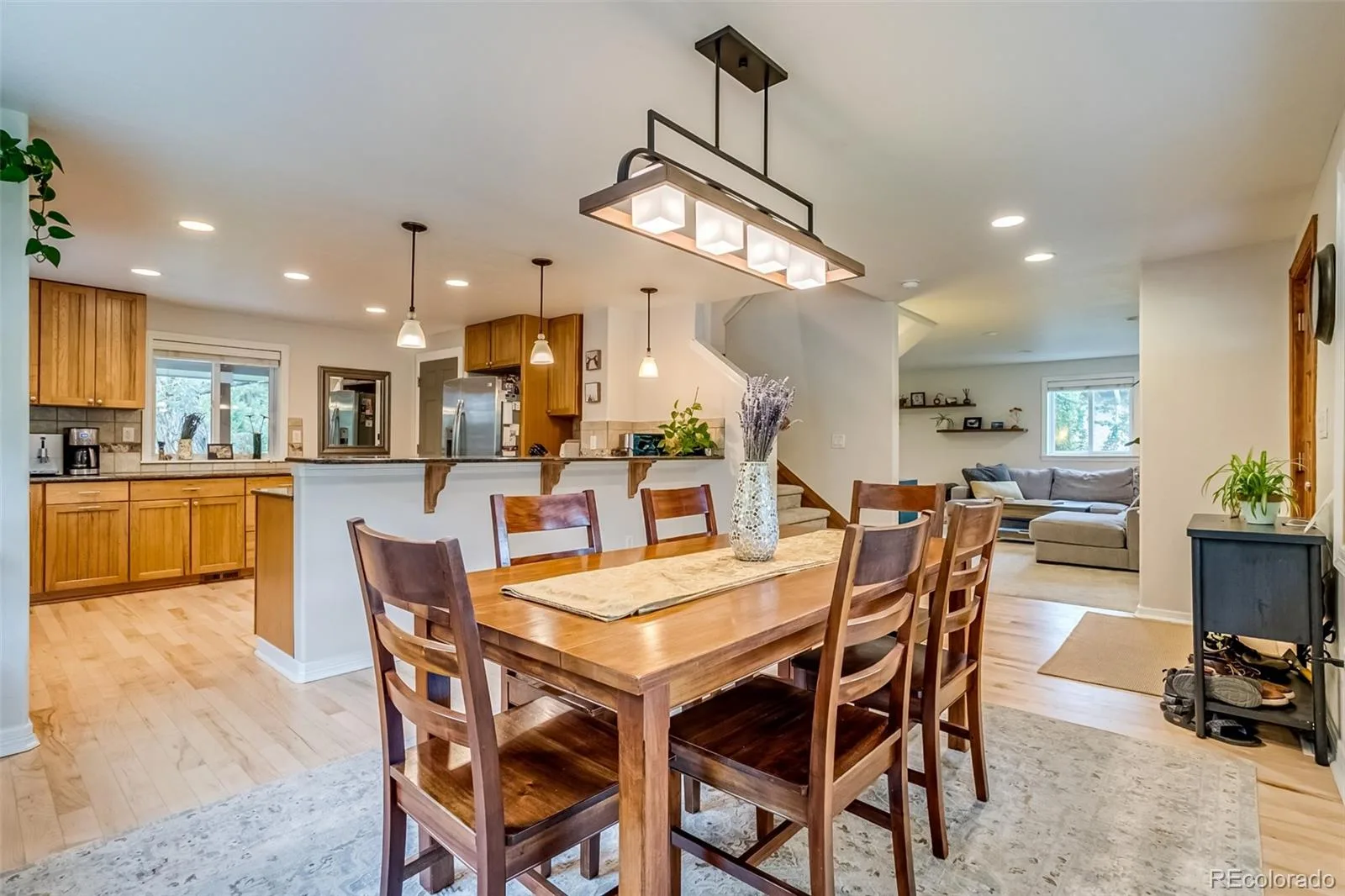 755 Holland Street Lakewood CO 80215 MLS #REC5227783 06022026184553 1600 12
