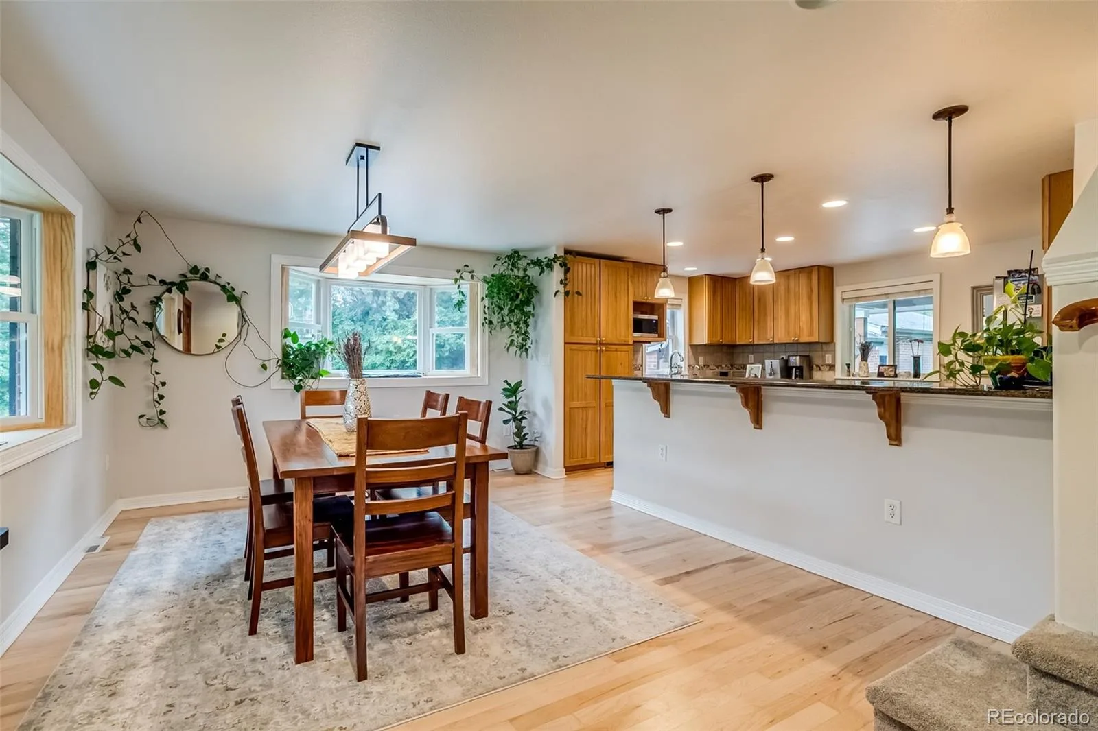 755 Holland Street Lakewood CO 80215 MLS #REC5227783 06022026184553 1600 4