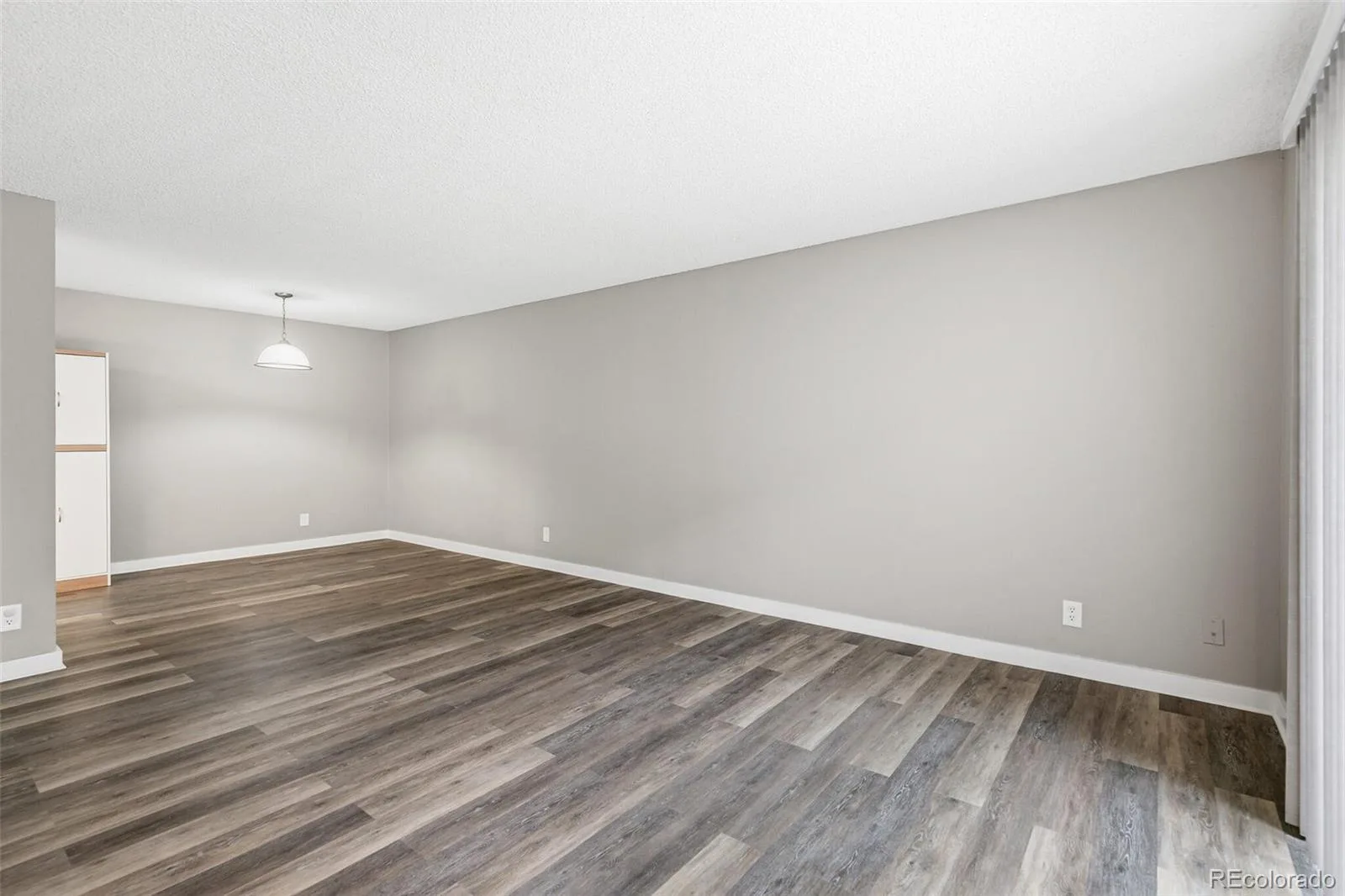 7335 E Quincy Avenue #206 Denver CO 80237 | MLS #REC5230270 08112026210452 1600 12