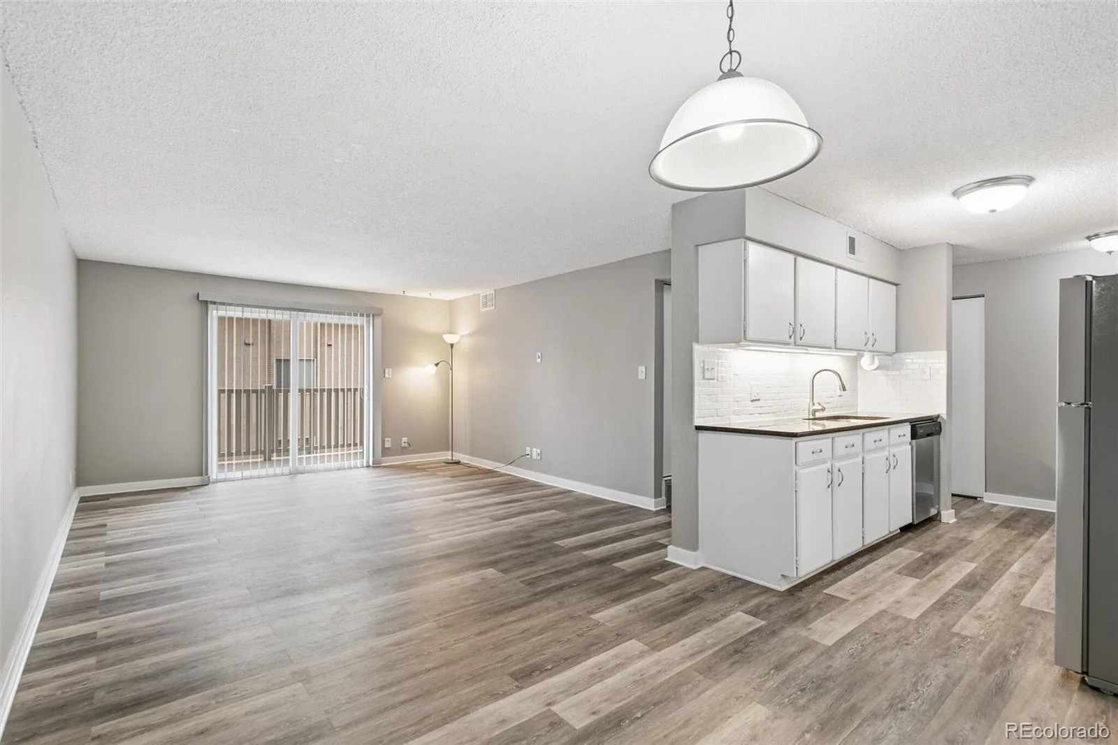 7335 E Quincy Avenue #206 Denver CO 80237 | MLS #REC5230270 08112026210452 1600 4