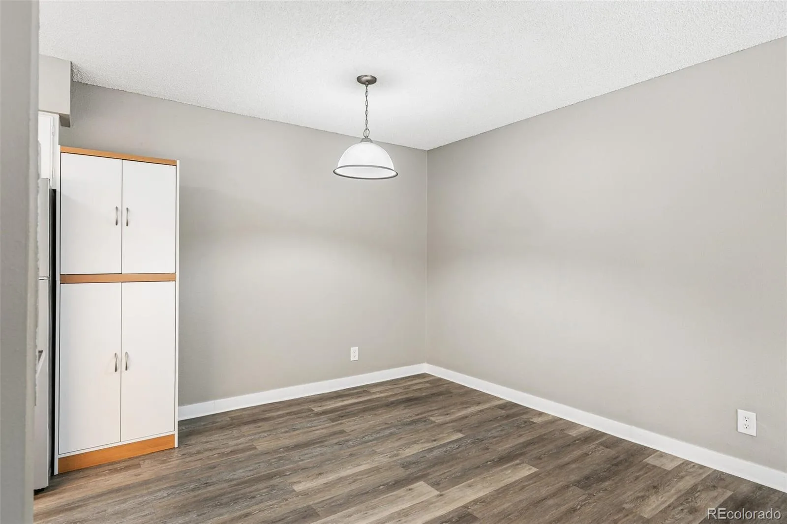 7335 E Quincy Avenue #206 Denver CO 80237 | MLS #REC5230270 08112026210452 1600 8