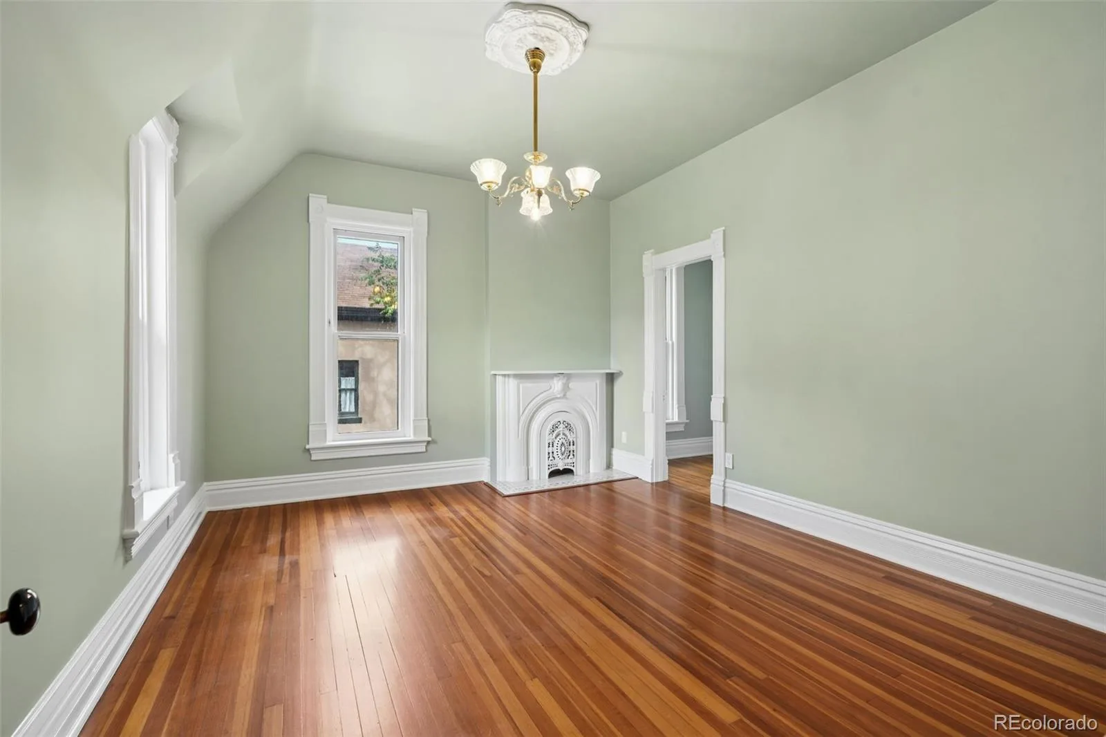2104 Glenarm Place Denver CO 80205 MLS #REC5232326 06102026182914 1600 41