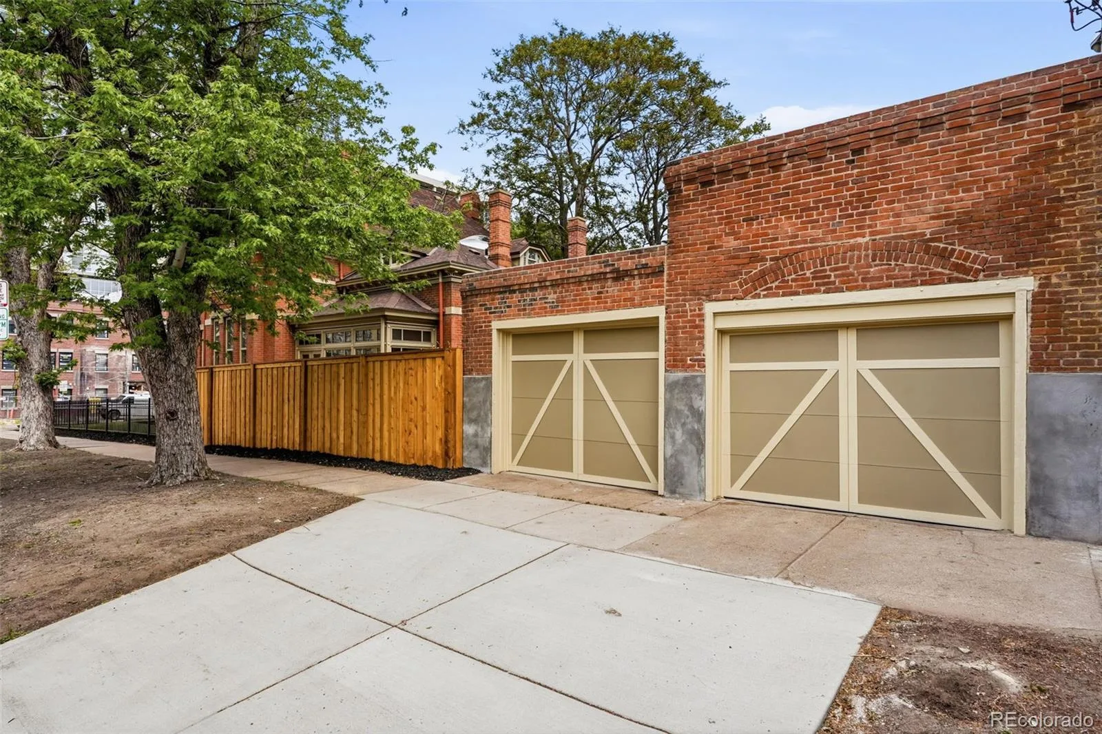 2104 Glenarm Place Denver CO 80205 MLS #REC5232326 06102026182914 1600 47
