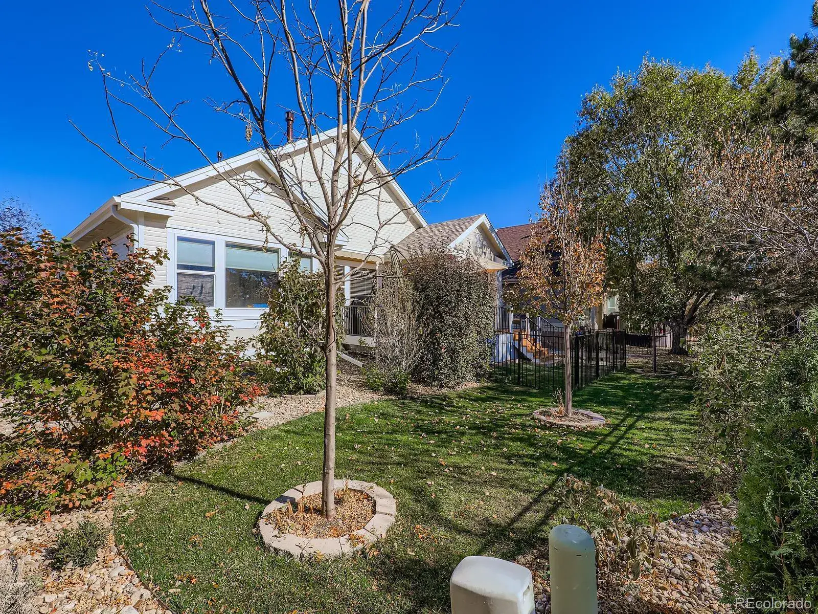 11022025012805 1600 22