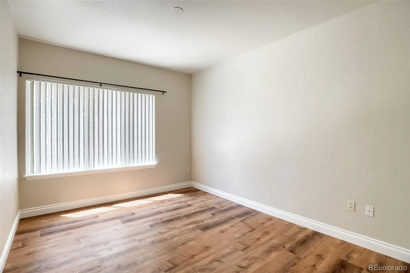 10096 E Carolina Place #102 Aurora CO 80247 MLS #REC5236192 06122026200958 1600 6