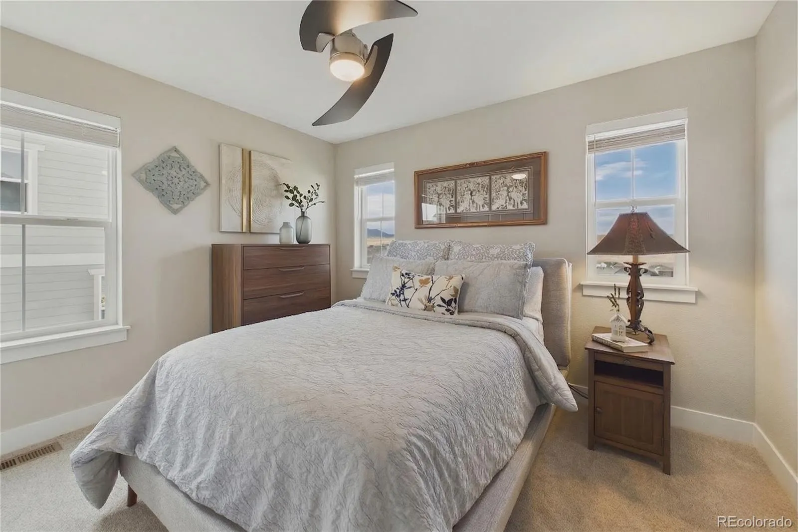 04072026193818 1600 16