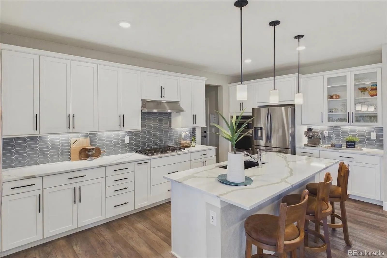 04072026193818 1600 21