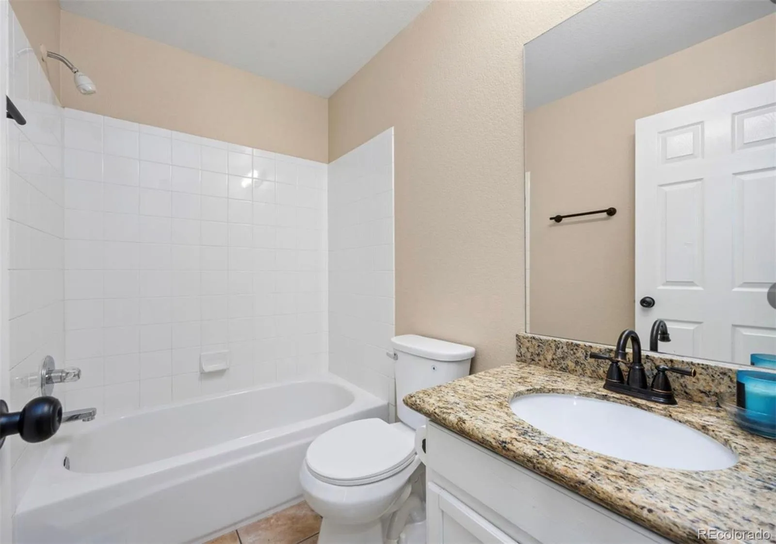 1246 S Zeno Circle #B Aurora CO 80017 | MLS #REC5237886 09292026052353 1600 14