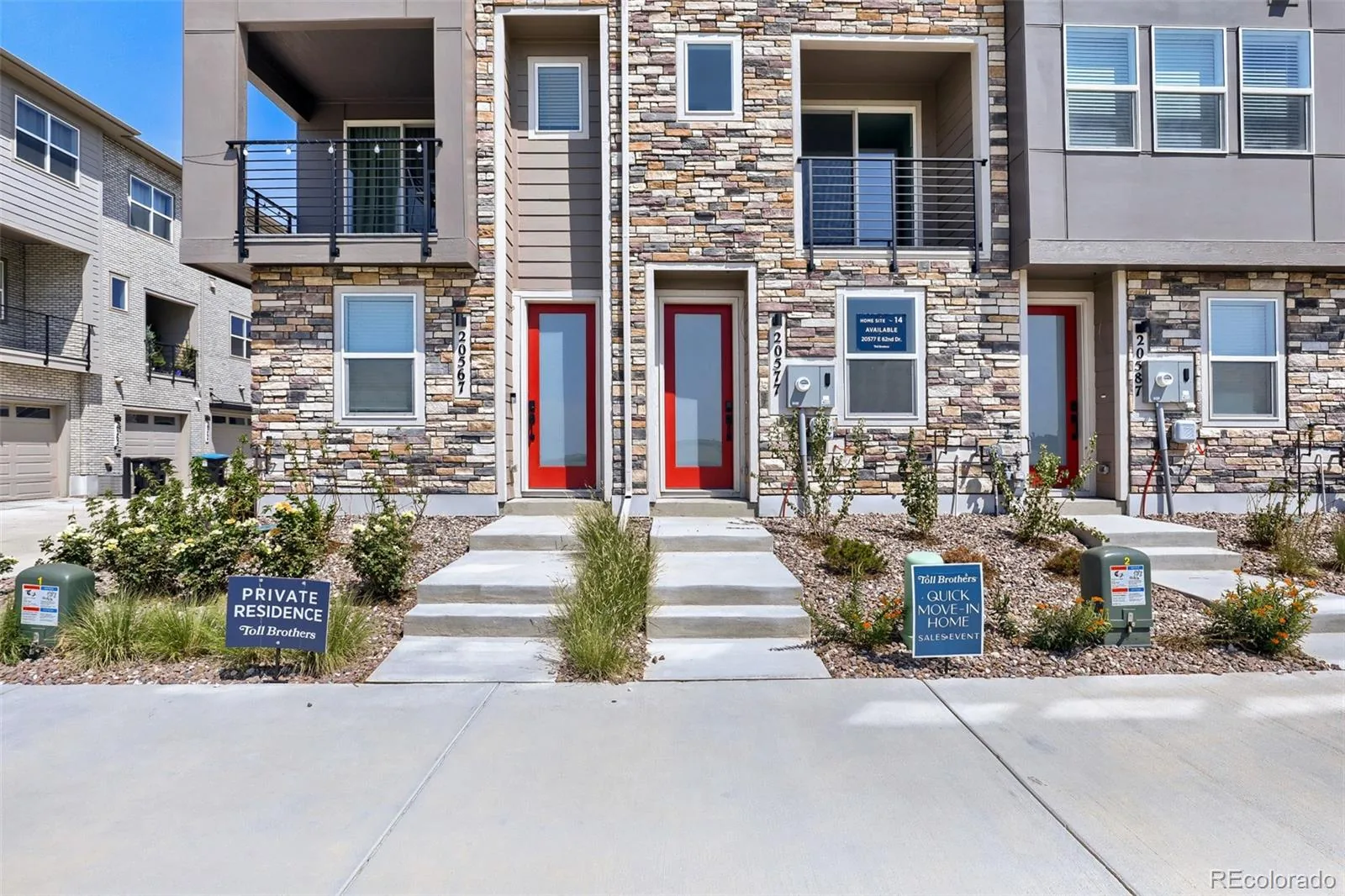 20577 E 62nd Drive Aurora CO 80019 | MLS #REC5239357 08132026185601 1600 1