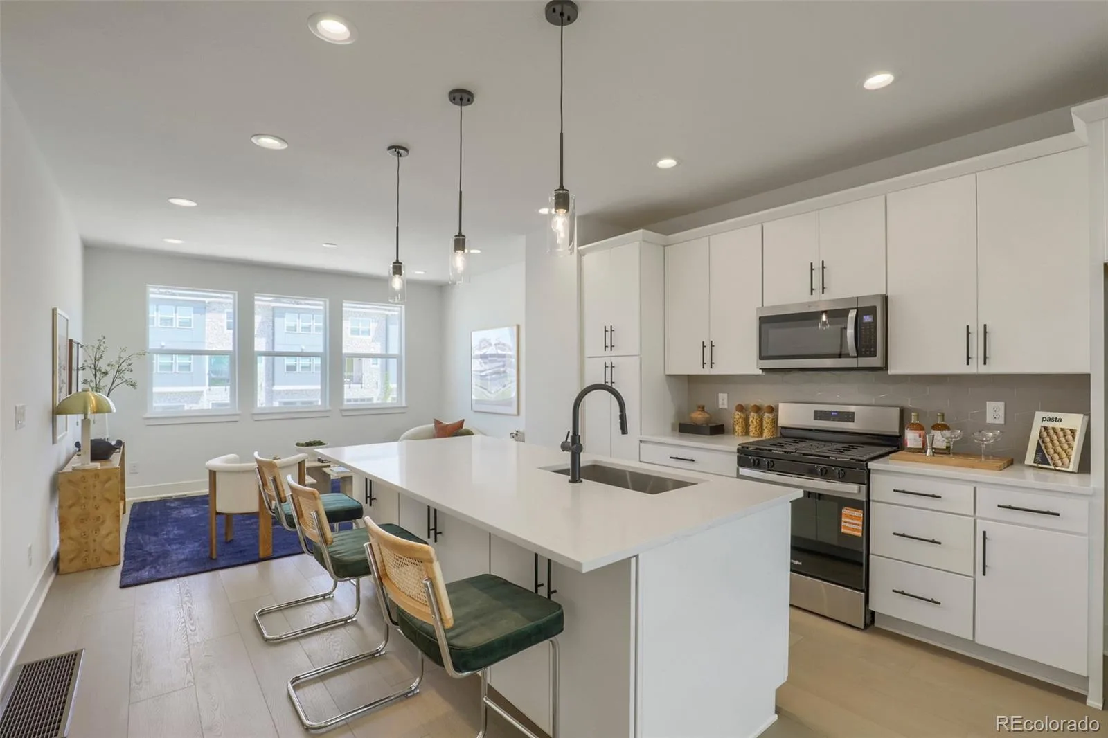 20577 E 62nd Drive Aurora CO 80019 | MLS #REC5239357 08132026185601 1600 10
