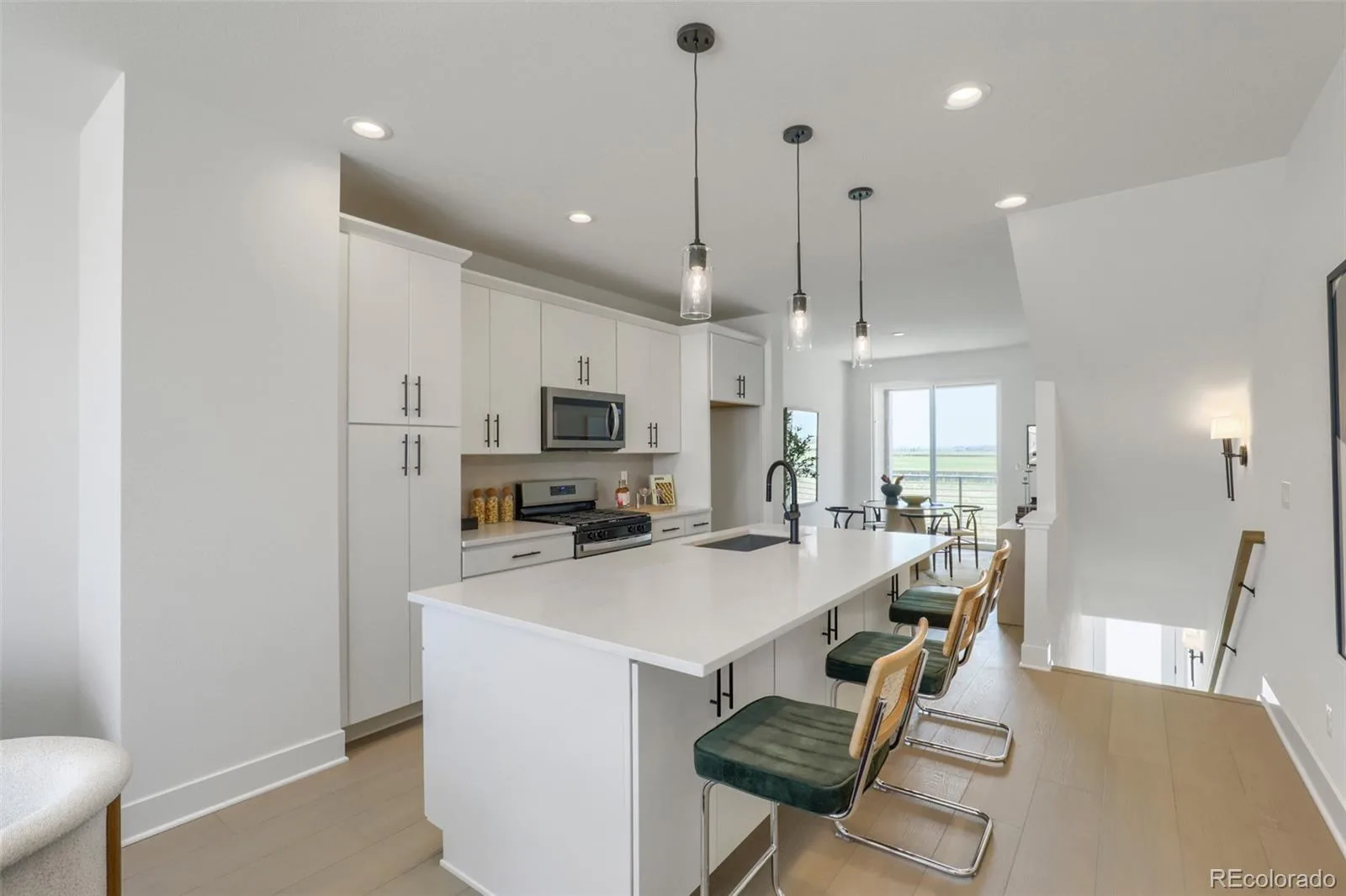 20577 E 62nd Drive Aurora CO 80019 | MLS #REC5239357 08132026185601 1600 11