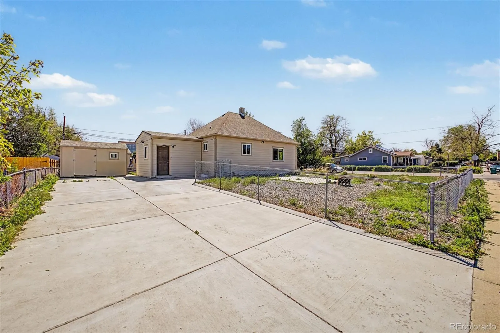 11801 E 17th Avenue Aurora CO 80010 MLS #REC5243160 05122026012356 1600 17