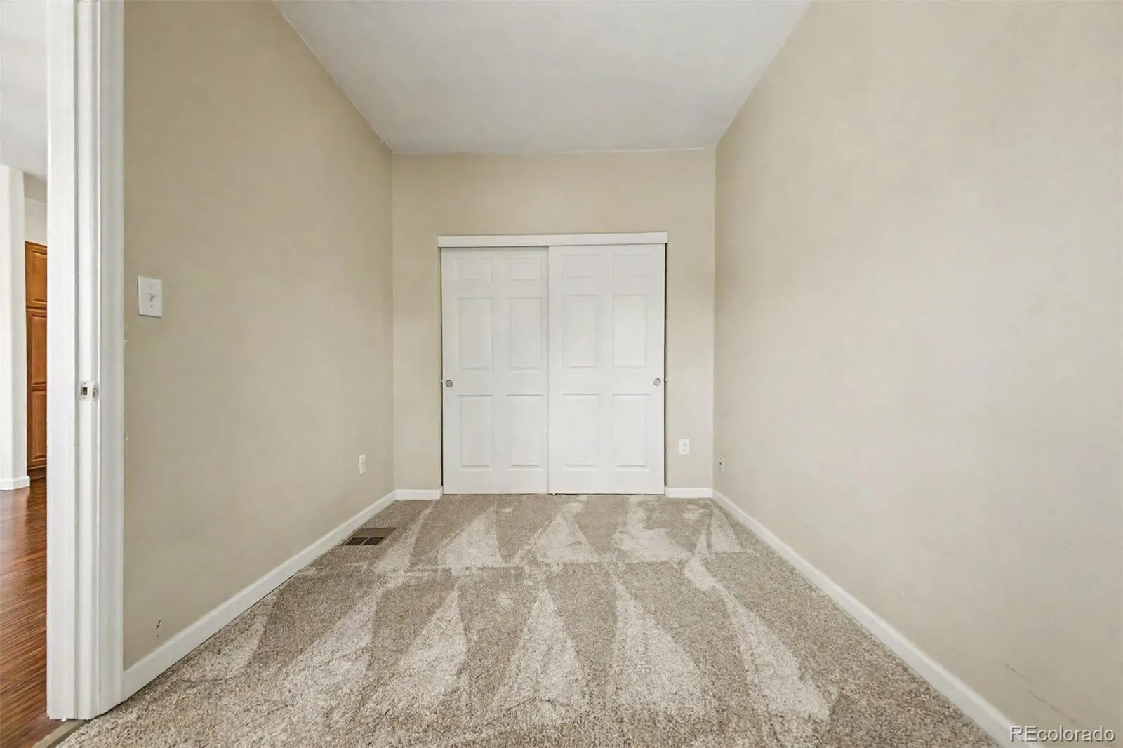 11801 E 17th Avenue Aurora CO 80010 MLS #REC5243160 05122026012356 1600 23