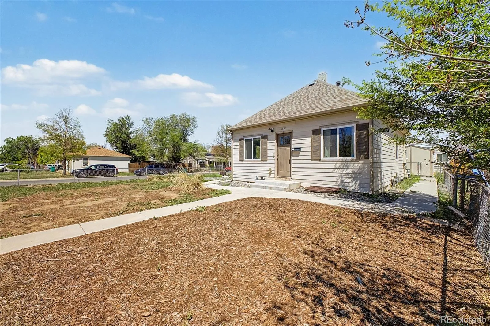 11801 E 17th Avenue Aurora CO 80010 MLS #REC5243160 05122026012356 1600 3