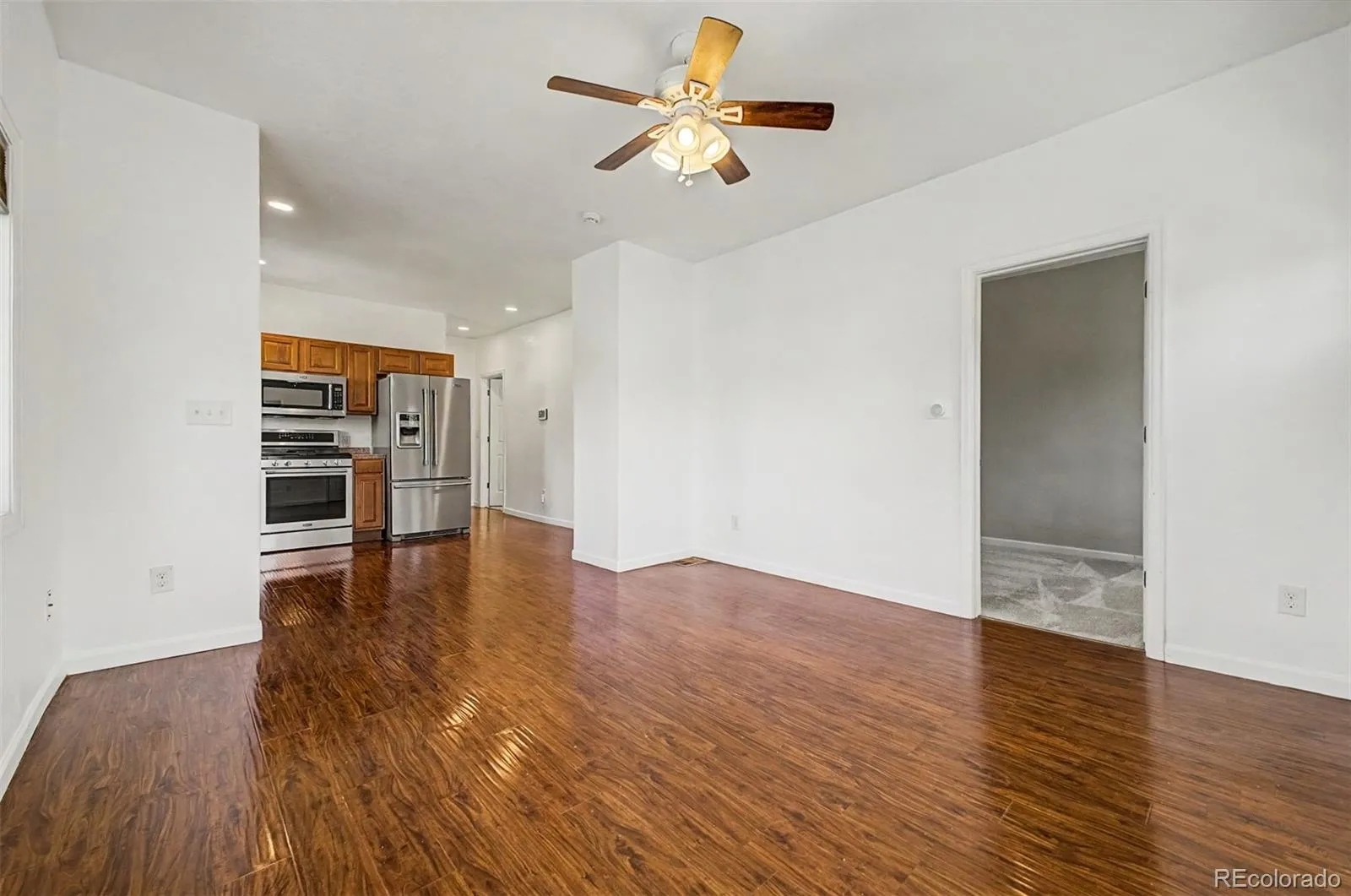 11801 E 17th Avenue Aurora CO 80010 MLS #REC5243160 05122026012356 1600 4