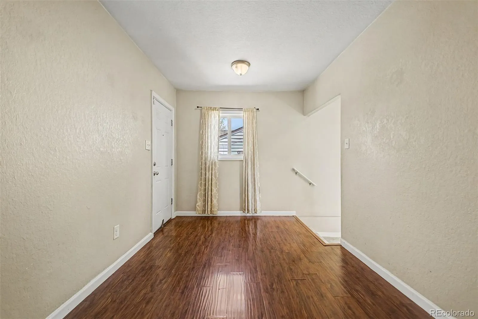 11801 E 17th Avenue Aurora CO 80010 MLS #REC5243160 05122026012356 1600 6