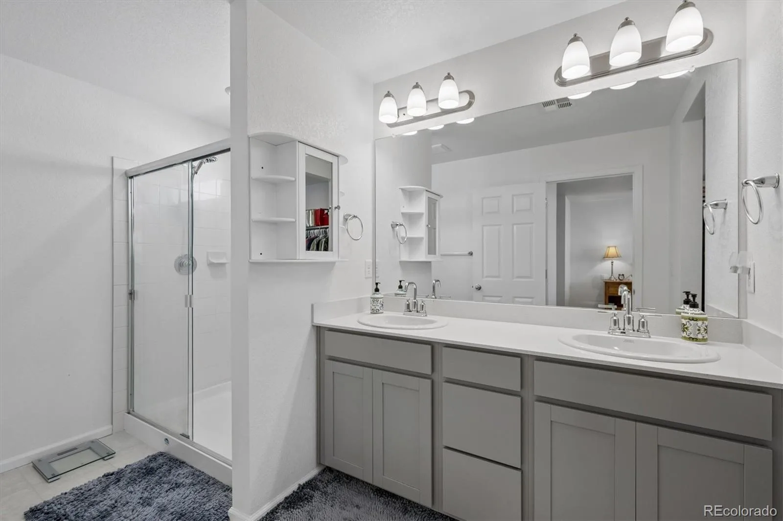 21052 E 60th Avenue Aurora CO 80019 | MLS #REC5246059 07252026165409 1600 18