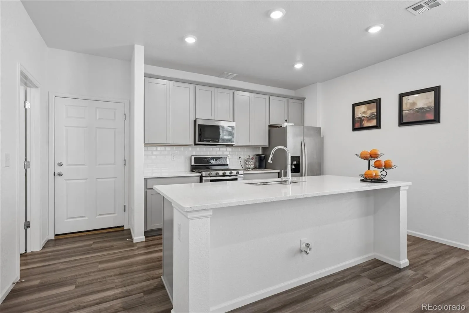 21052 E 60th Avenue Aurora CO 80019 | MLS #REC5246059 07252026165409 1600 9