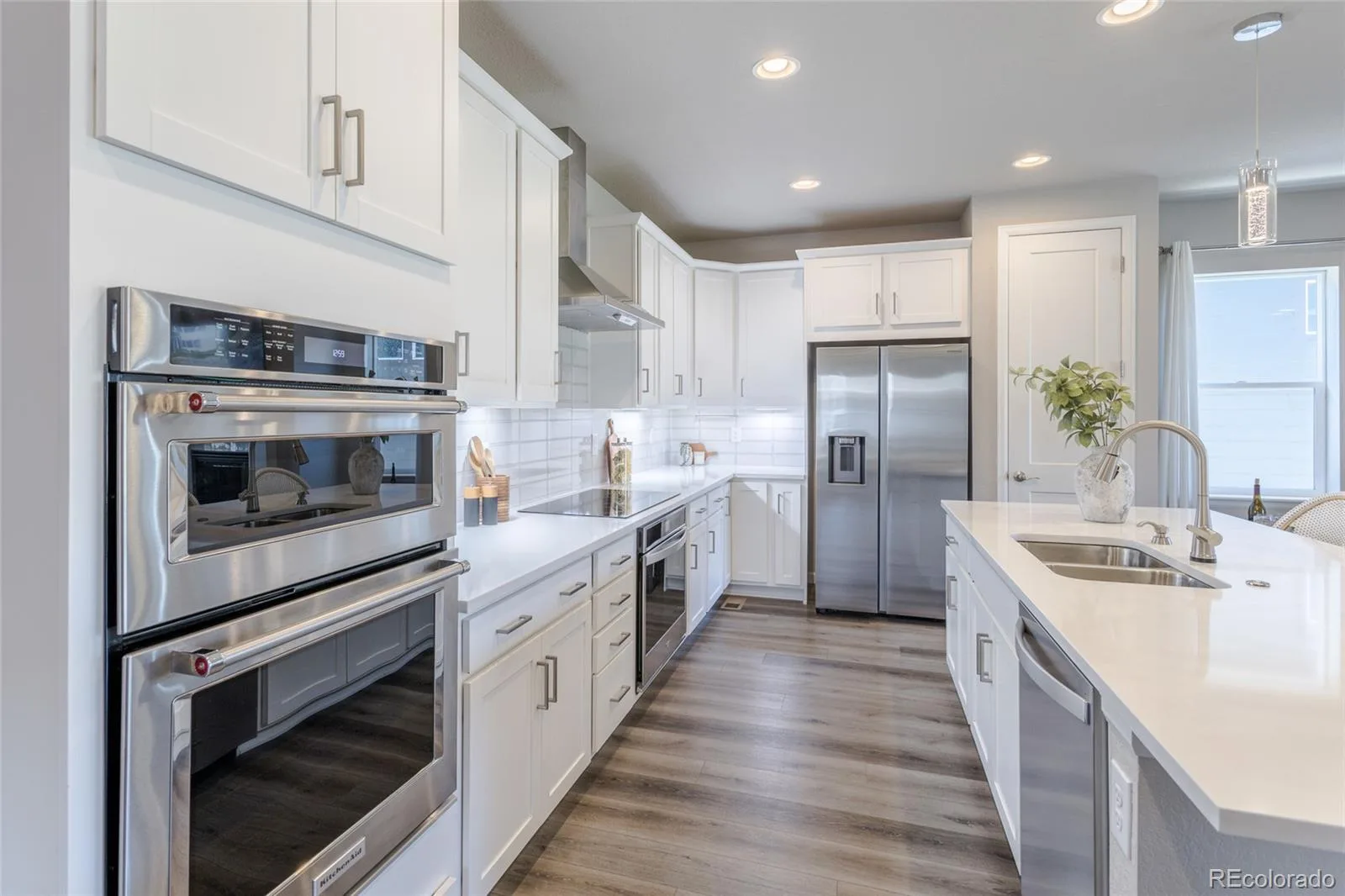 18483 W 94th Lane Arvada CO 80007 MLS #REC5246257 06182026013915 1600 8