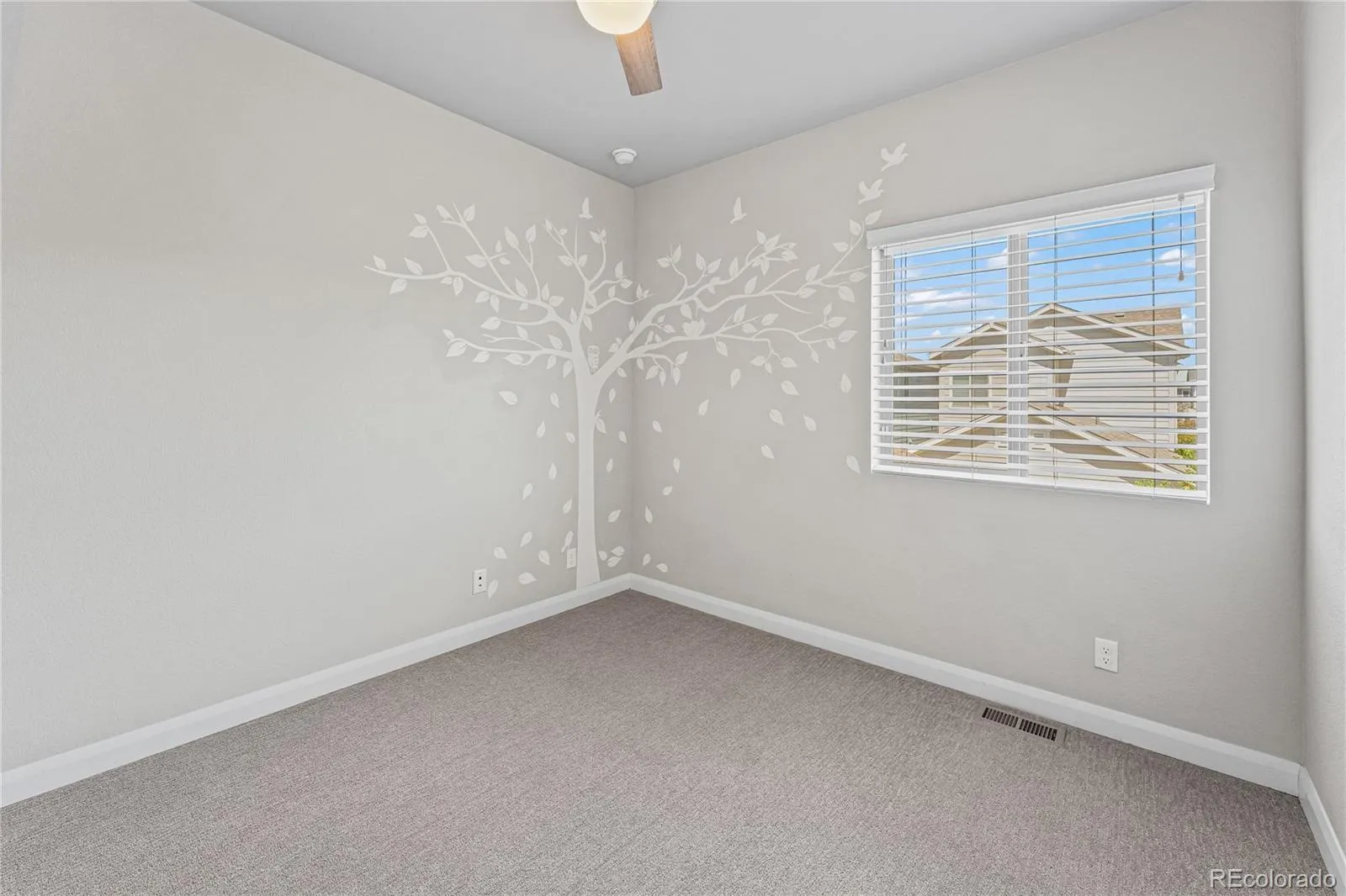 1401 W 66th Avenue Denver CO 80221 MLS #REC5246623 05052026223539 1600 19