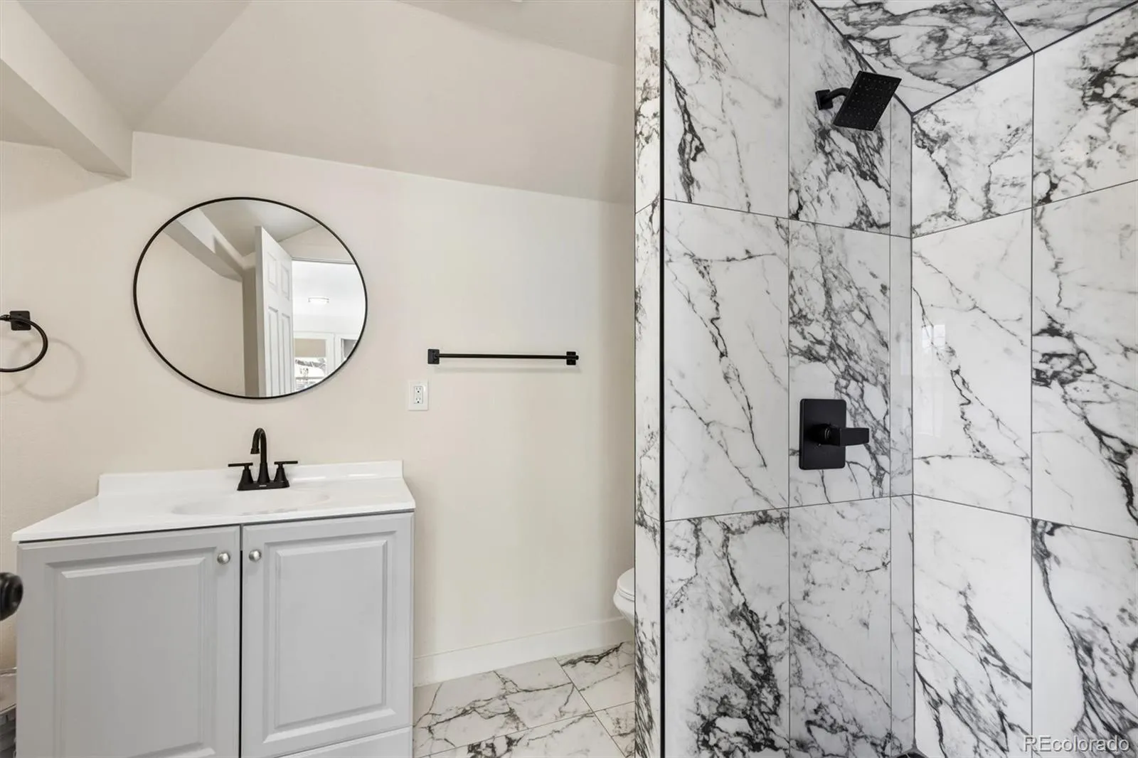 04132026192800 1600 16