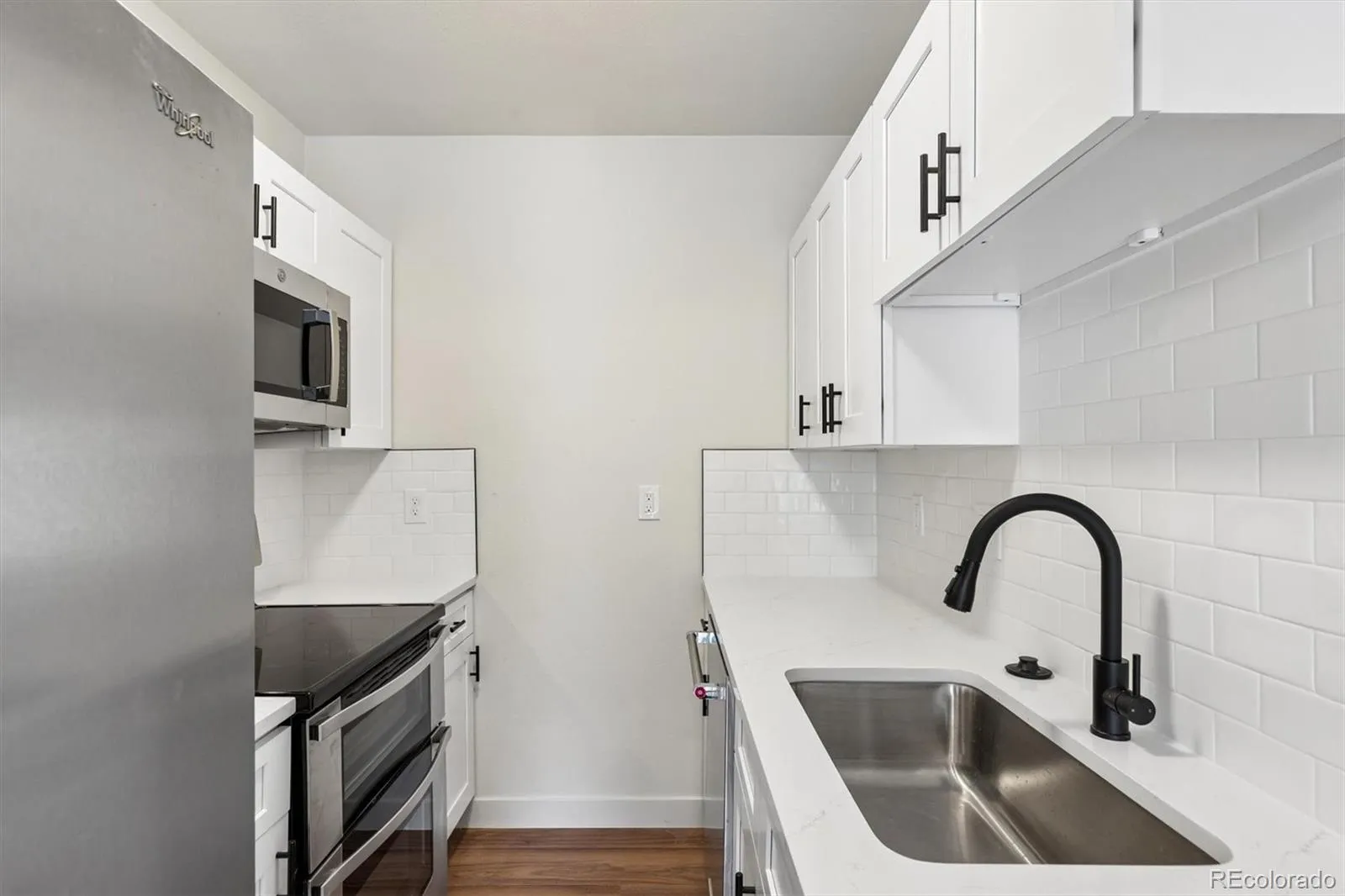 04132026192800 1600 9