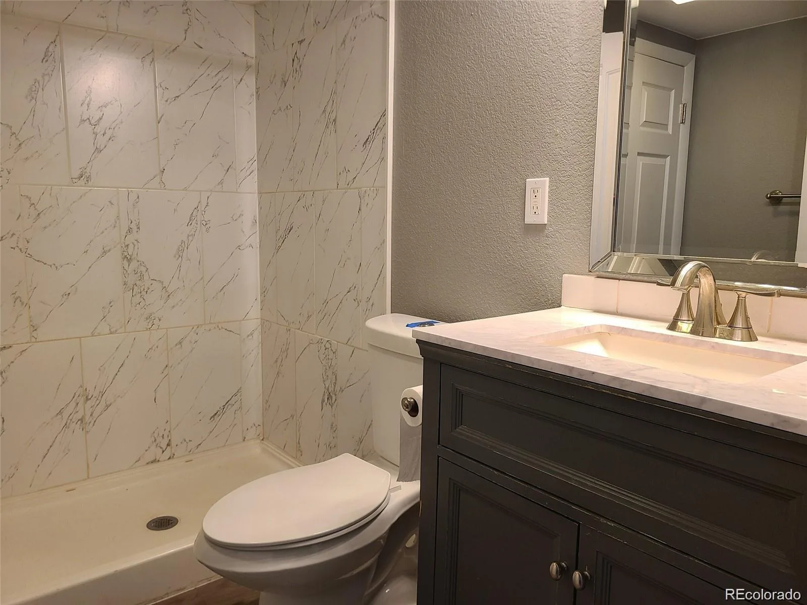 6420 W 74th Avenue Arvada CO 80003 MLS #REC5247832 07012026222654 1600 9