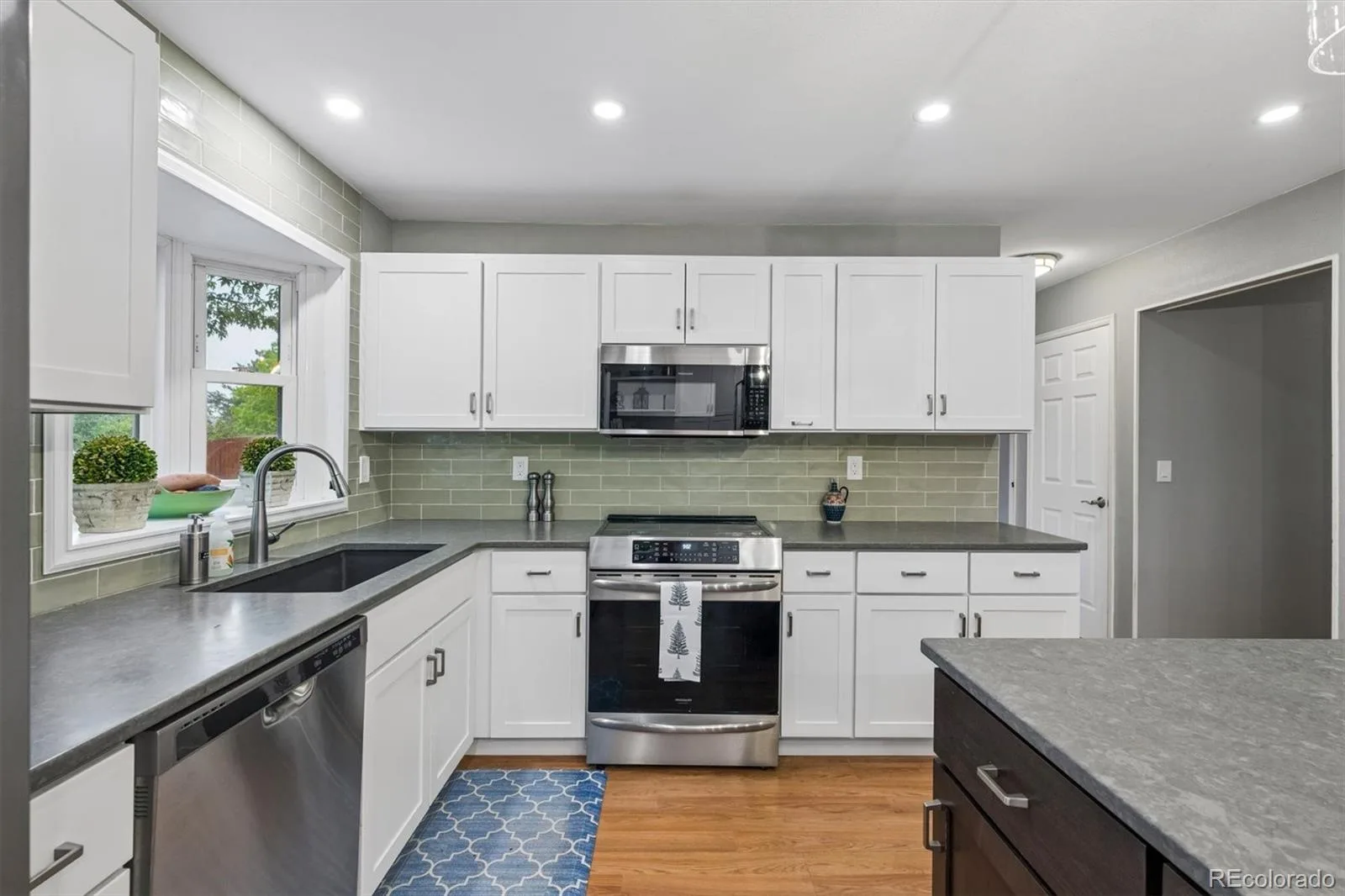 210 Crawford Circle Golden CO 80401 MLS #REC5248069 06082026235752 1600 8