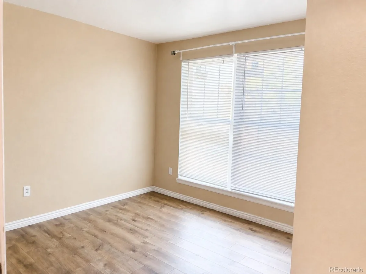 4480 S Pitkin Street #127 Aurora CO 80015 MLS #REC5248833 06112026171100 1200 11