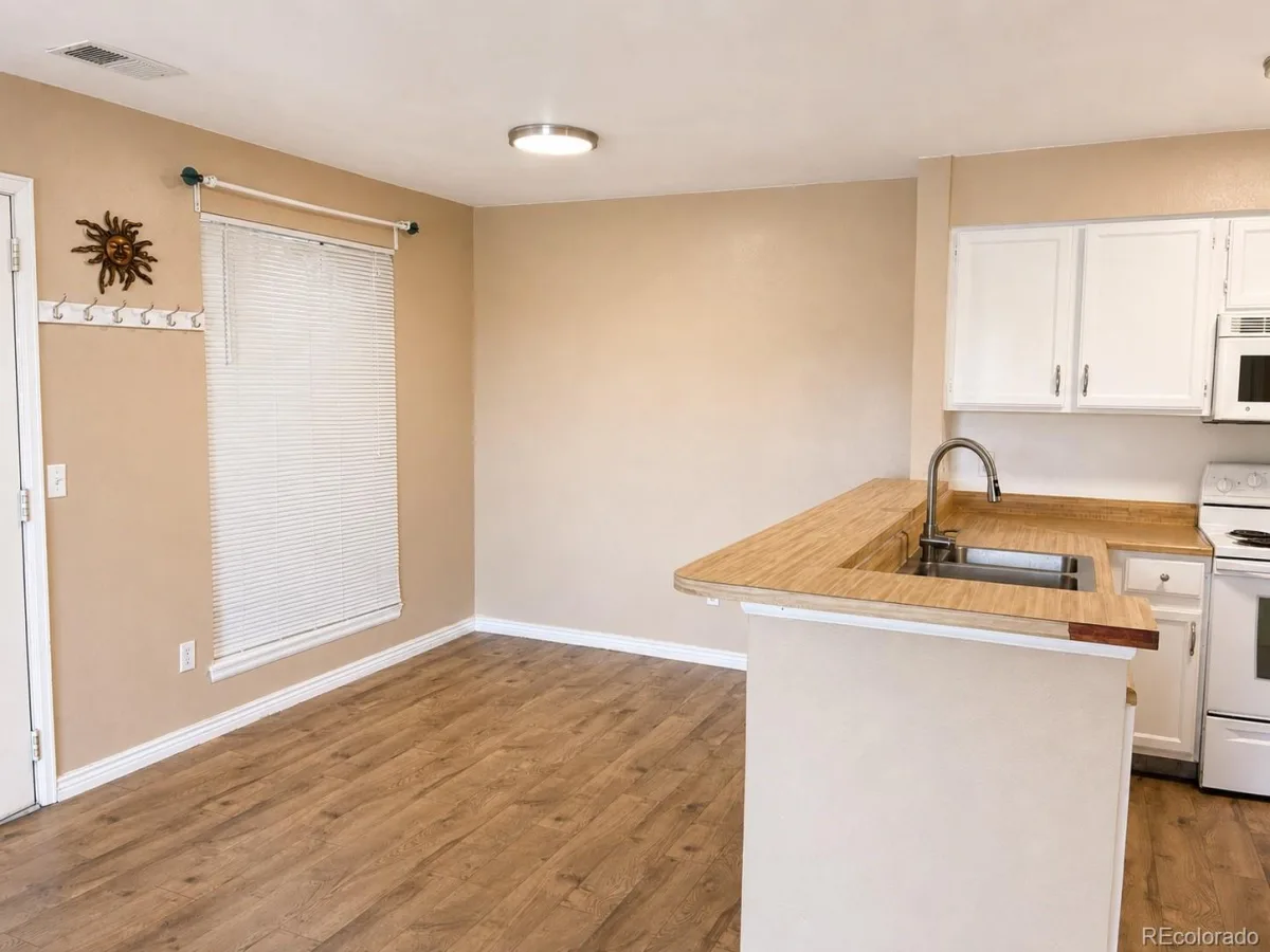 4480 S Pitkin Street #127 Aurora CO 80015 MLS #REC5248833 06112026171100 1200 2