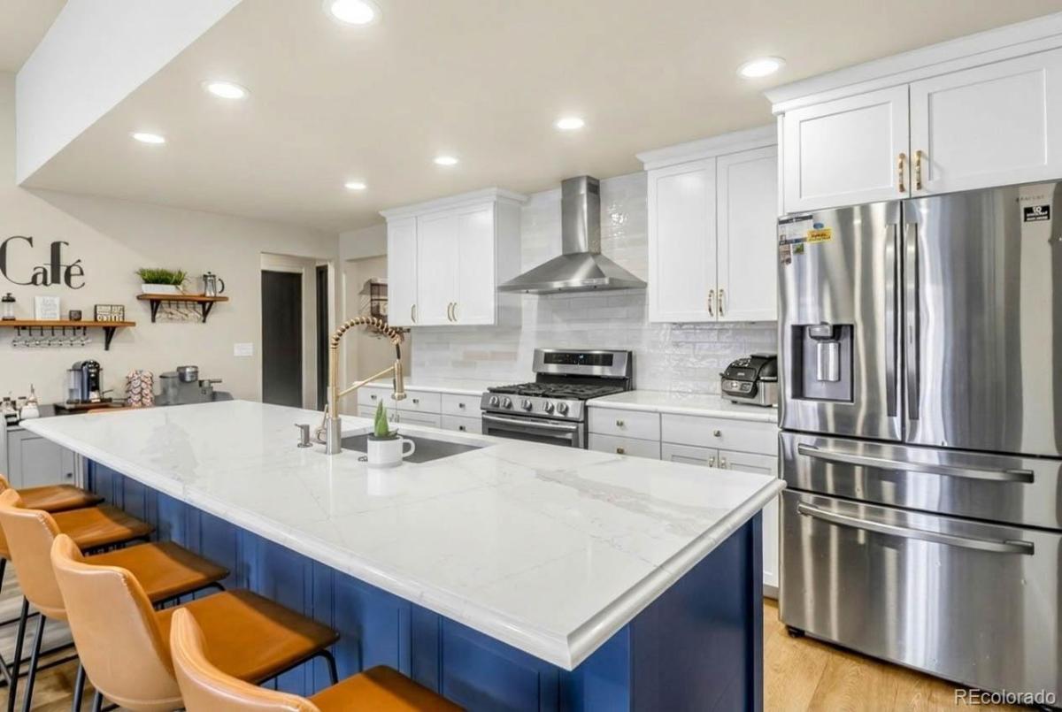 4867 S Johnson Street Littleton CO 80123 | MLS #REC5250169 MLS #REC5250169 image #0