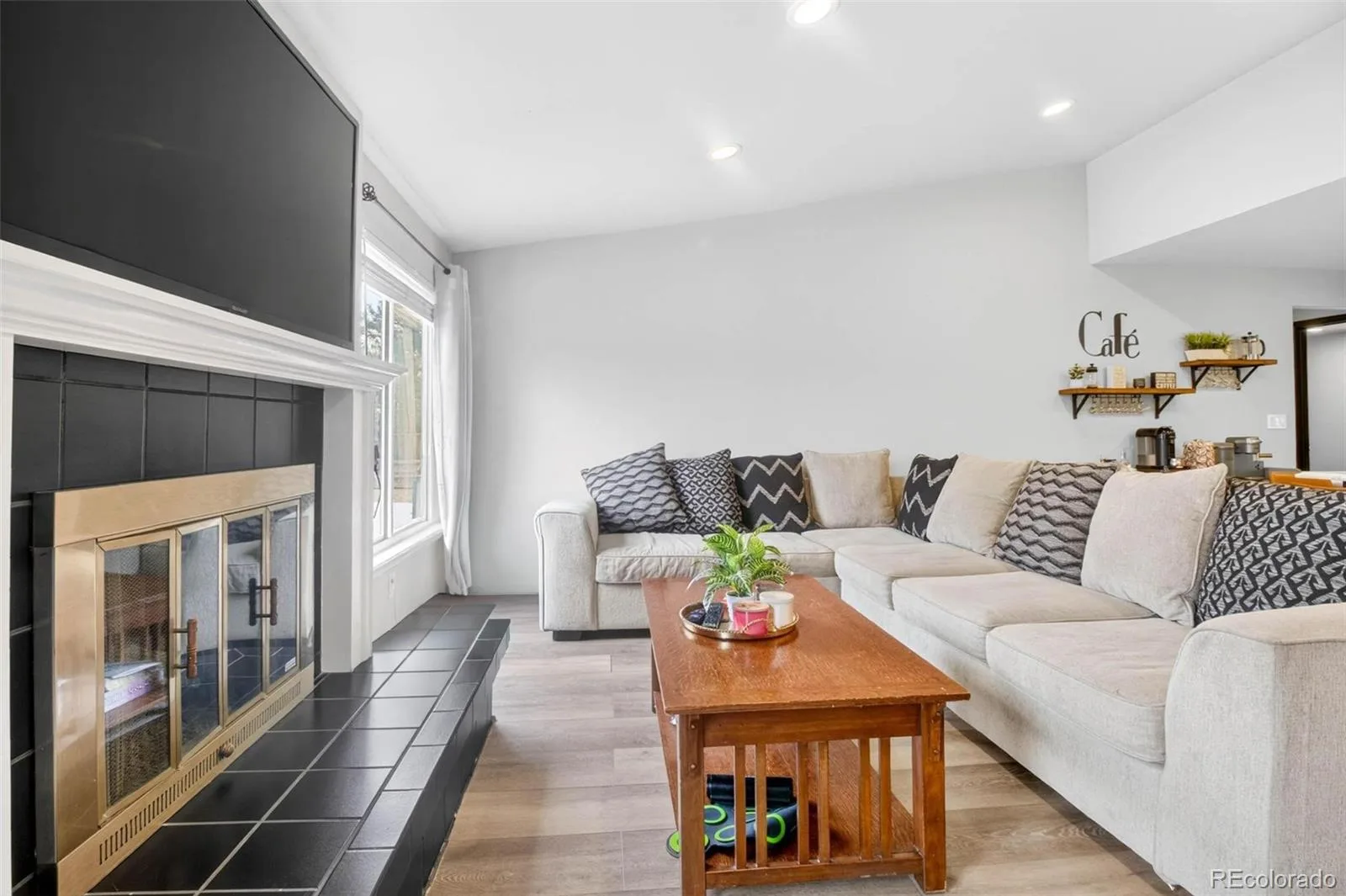 4867 S Johnson Street Littleton CO 80123 | MLS #REC5250169 08132026171608 1600 12