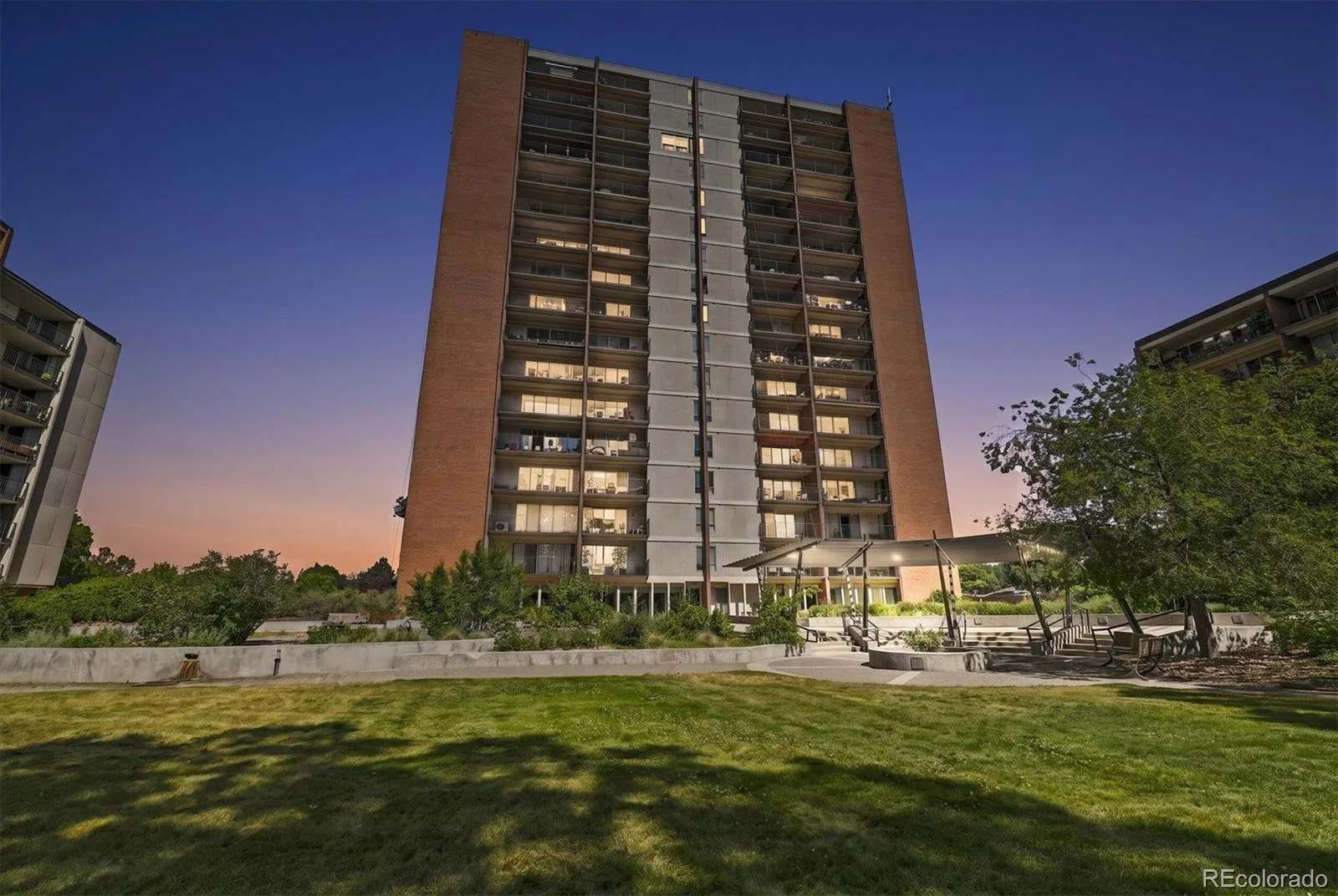 955 Eudora Street #1007 Denver CO 80220 MLS #REC5251904 07162026011619 1600 3