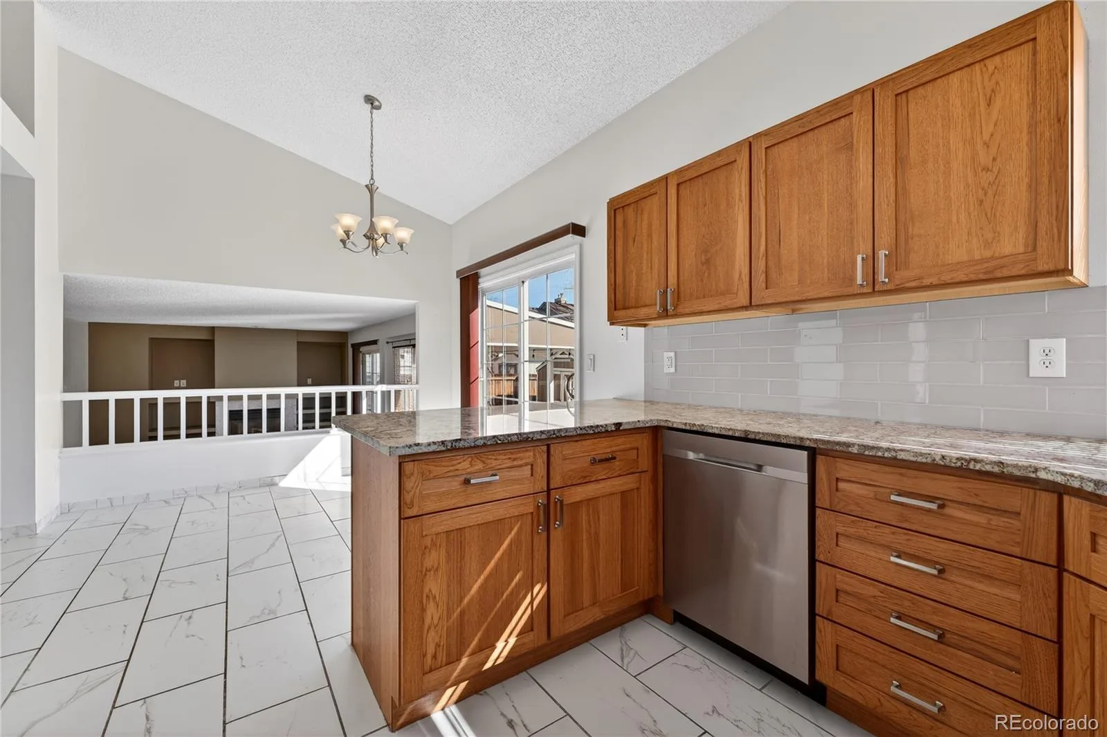 8504 Zang Court Arvada CO 80005 | MLS #REC5255753 08232026024604 1600 11