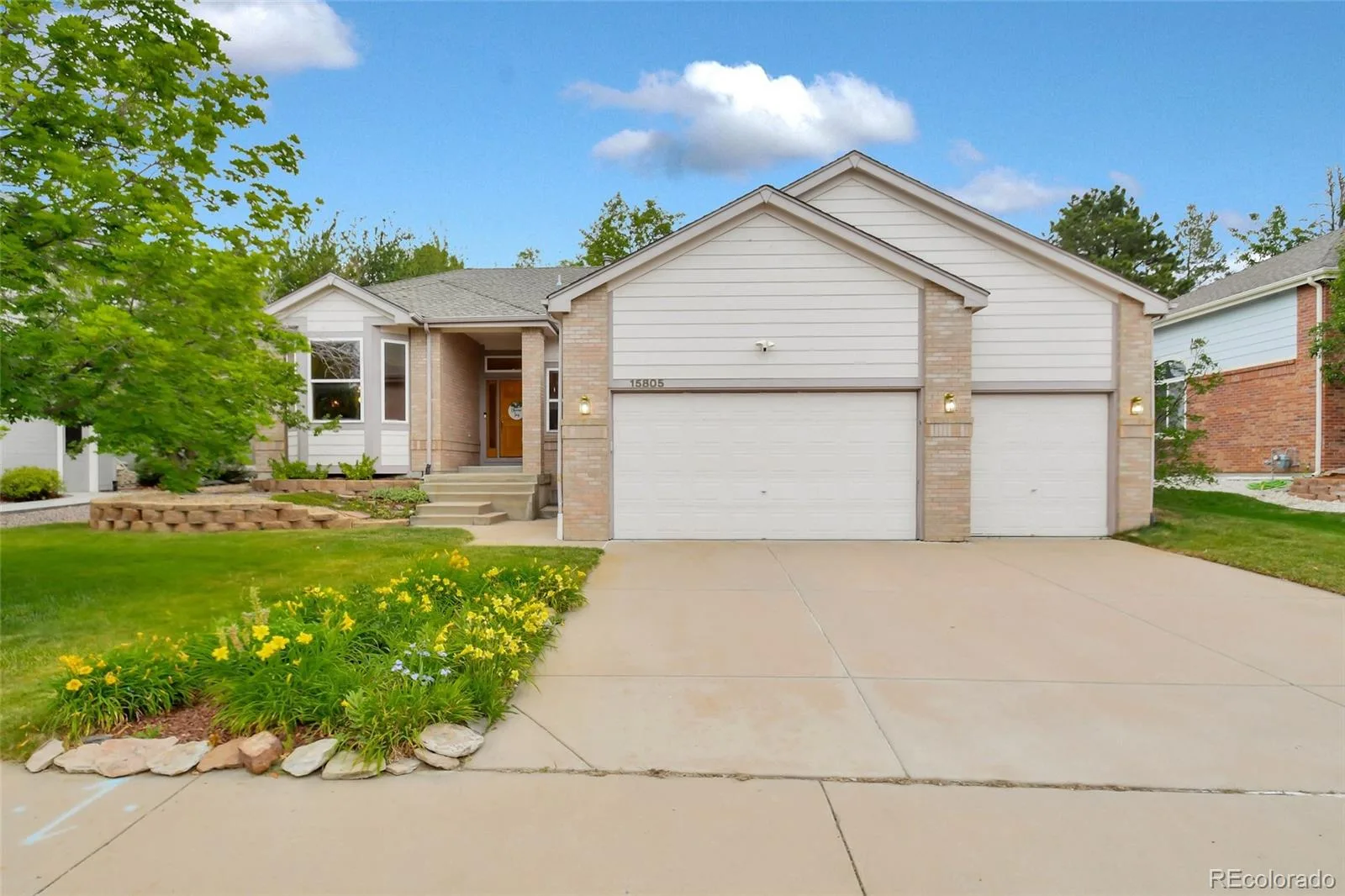 15805 W 63rd Avenue Arvada CO 80403 MLS #REC5256518 06162026073627 1600 0